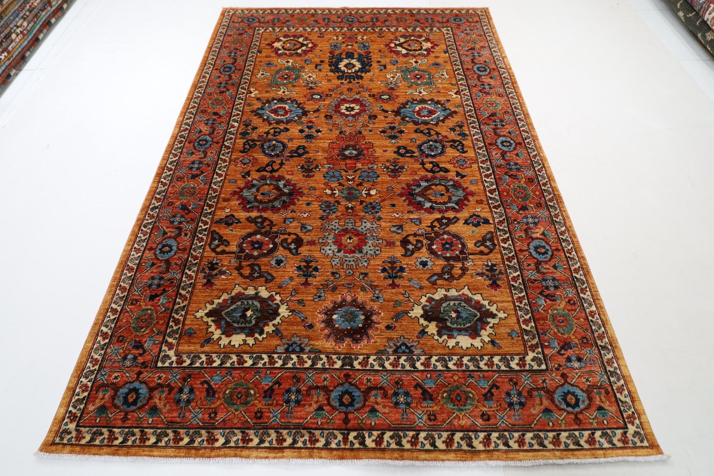 Turkmen Elegance - 183 x 270 cm