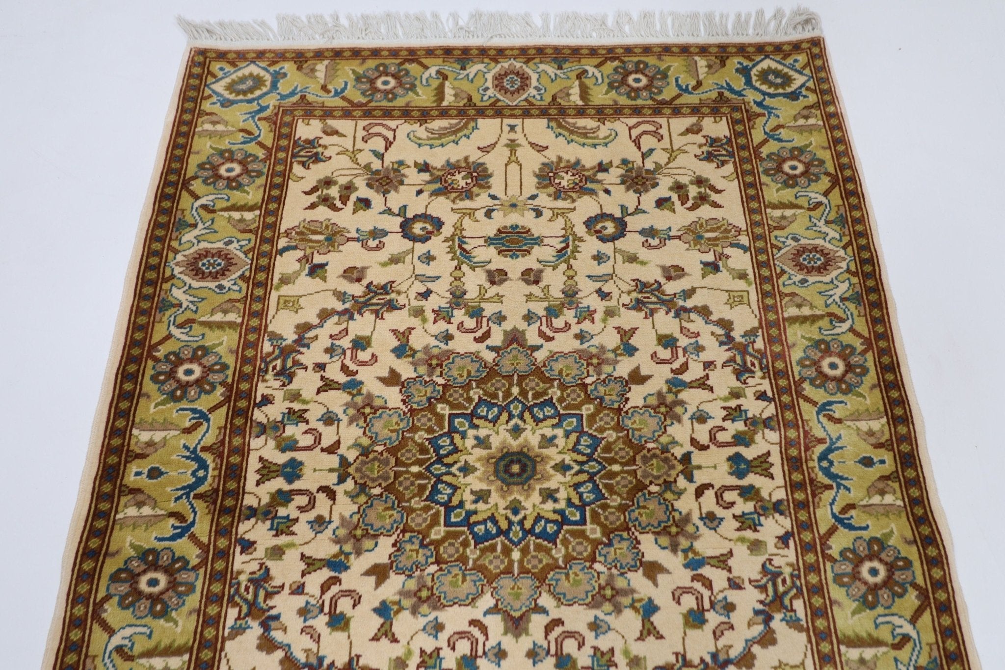 Beige Elegance - 107 x 153 cm - Jerm Rugs - Handmade Afghan Rug - Jerm Rugs