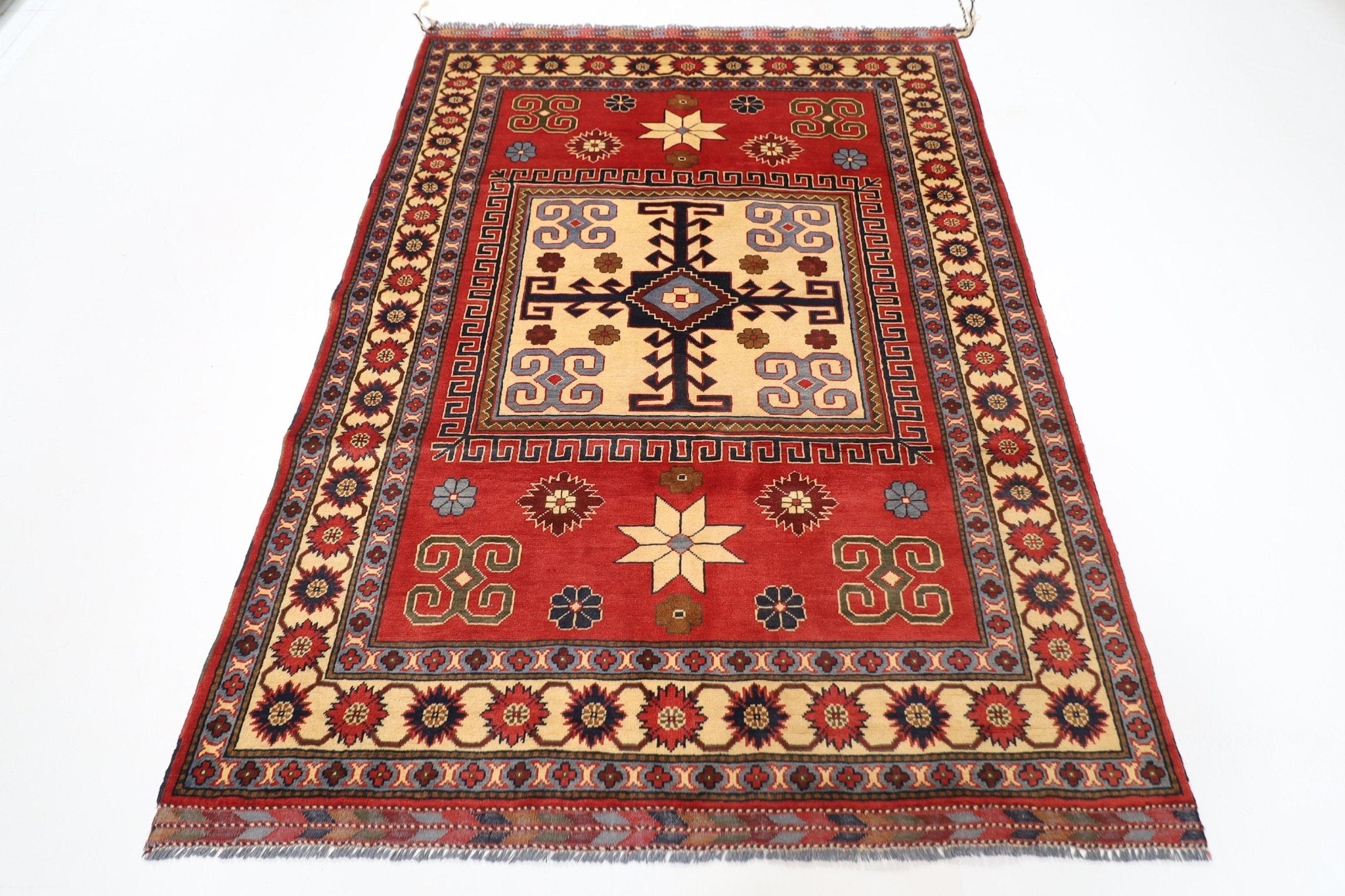 Elegant Turkmen - 153x214 cm