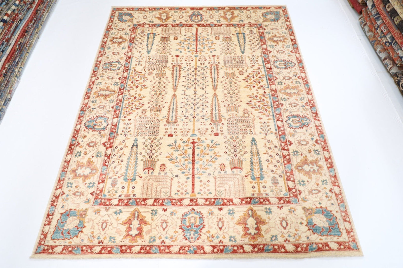 Elegant Turkmen Rug - 244 x 300 cm