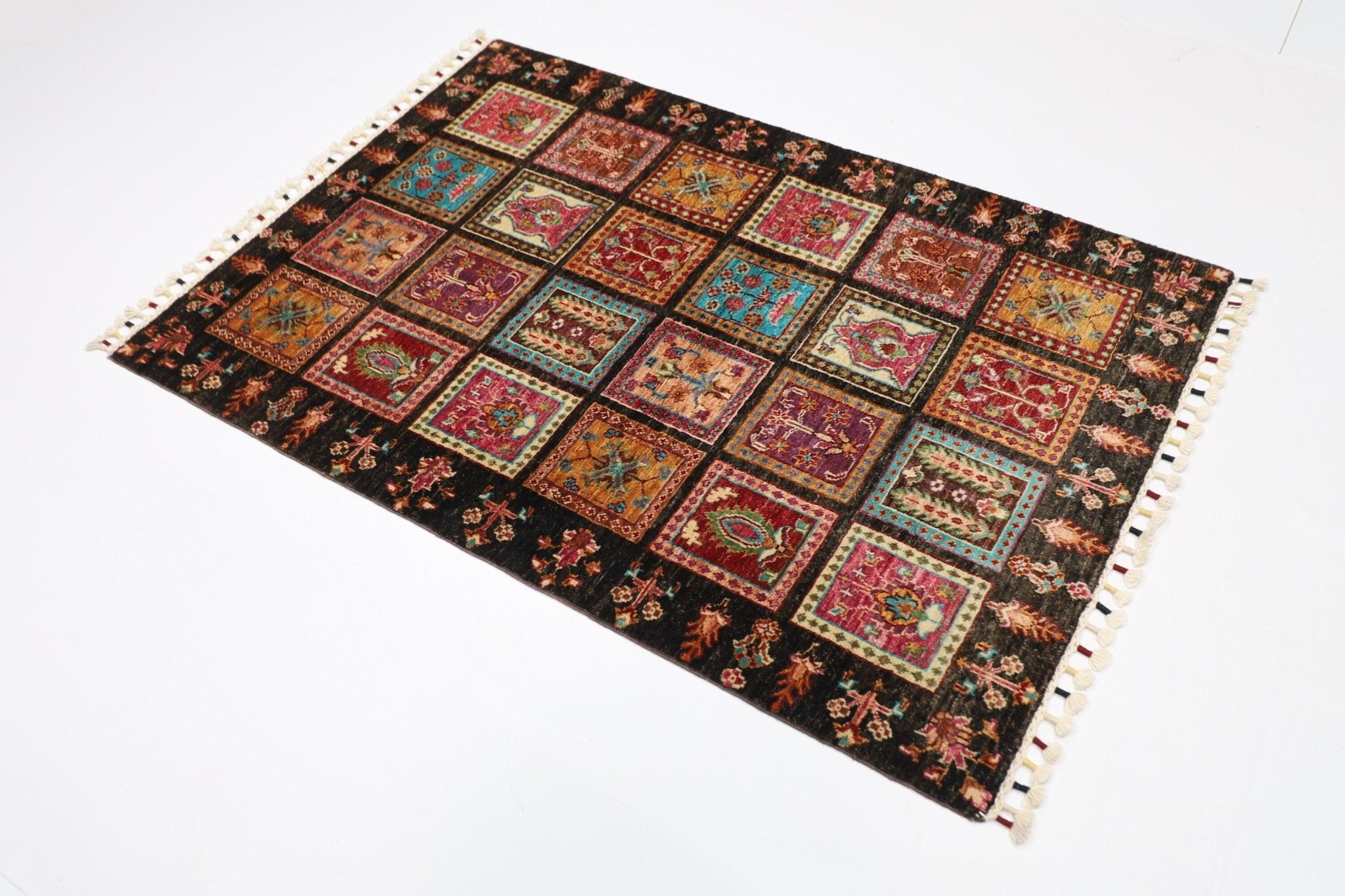 Exquisite Afghan Rug - 105 x 151 cm