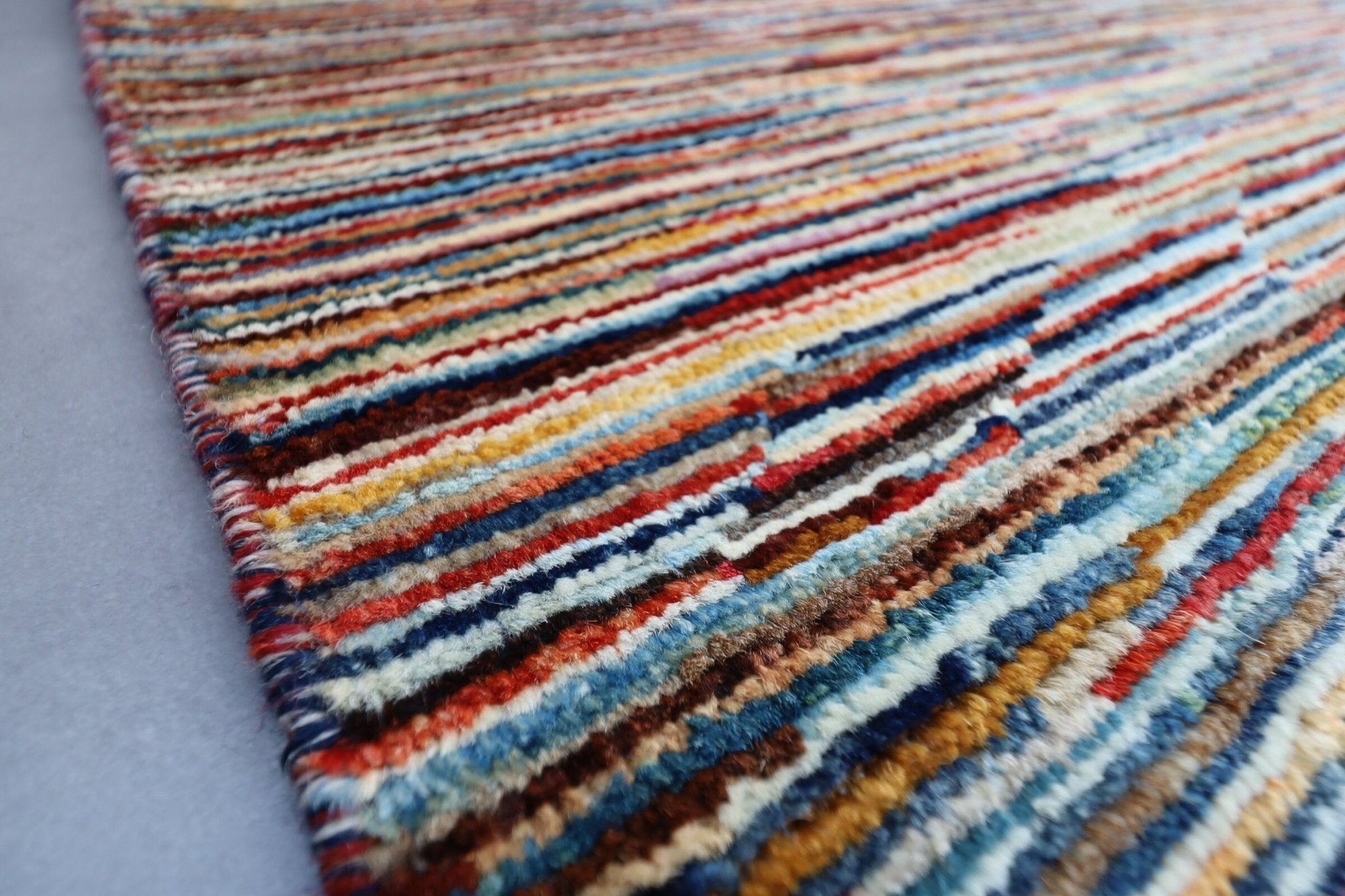 Exquisite Handcrafted - 197x285 cm - Jerm Rugs - Jerm Rugs