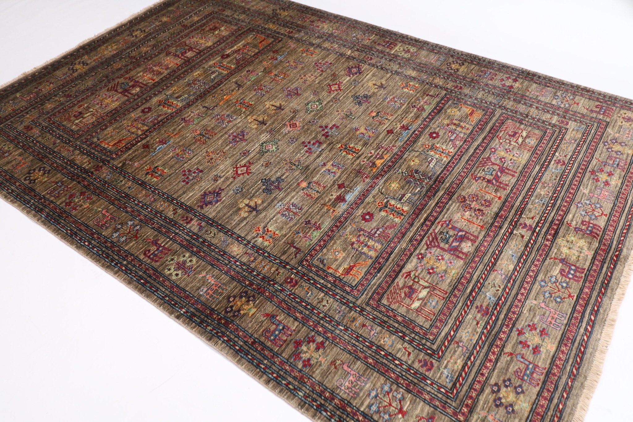 Gabbeh Rug - 174x246 cm (5'9"x8'1") - Handmade Afghan Design for Home & Office