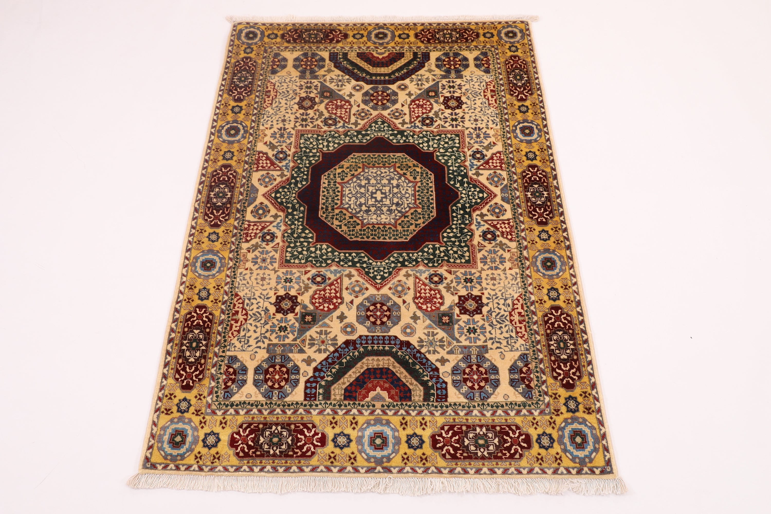 Turkmen Elegance - 101 x 145 cm