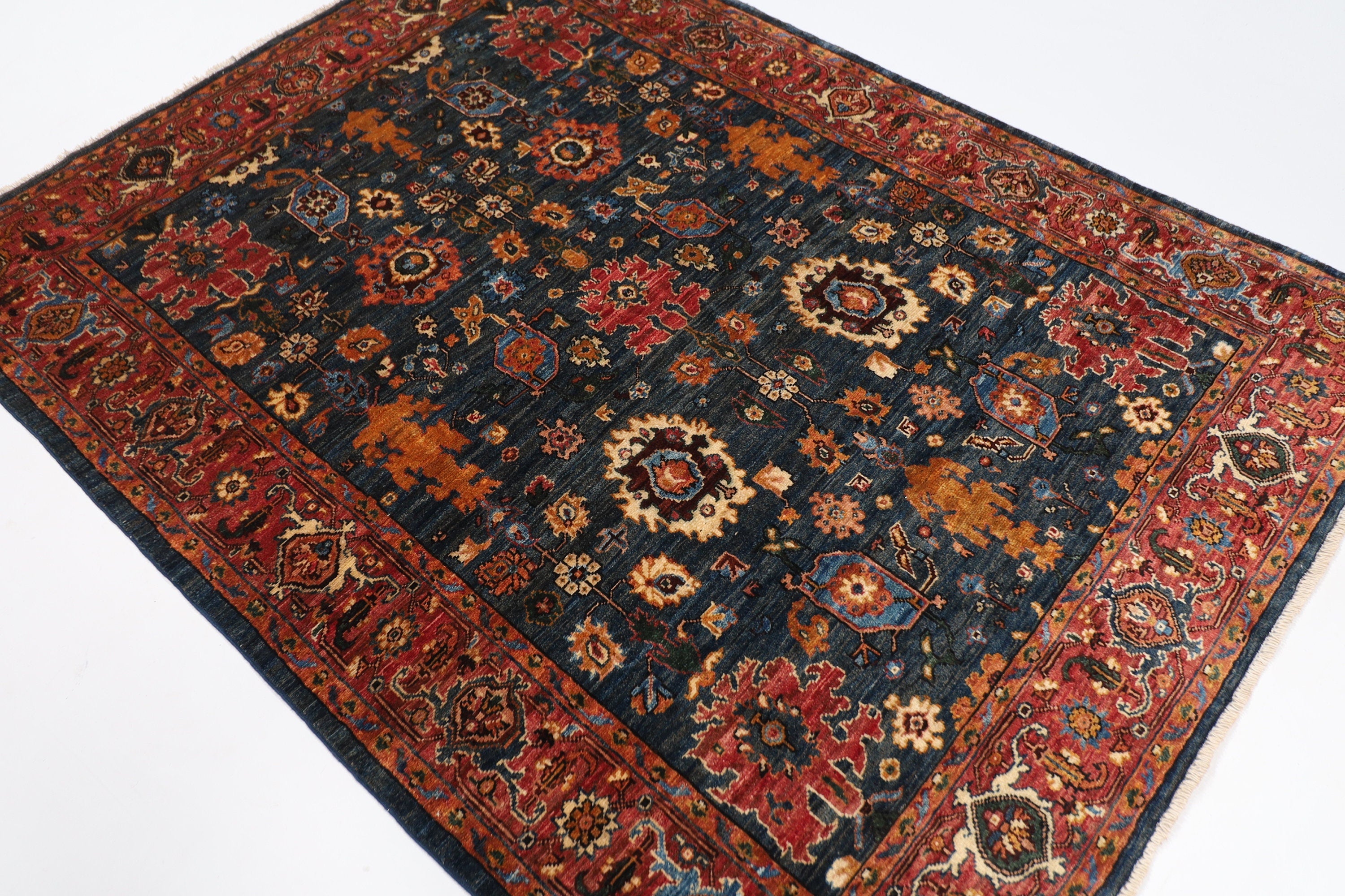 Turkmen Treasure - 153 x 201 cm