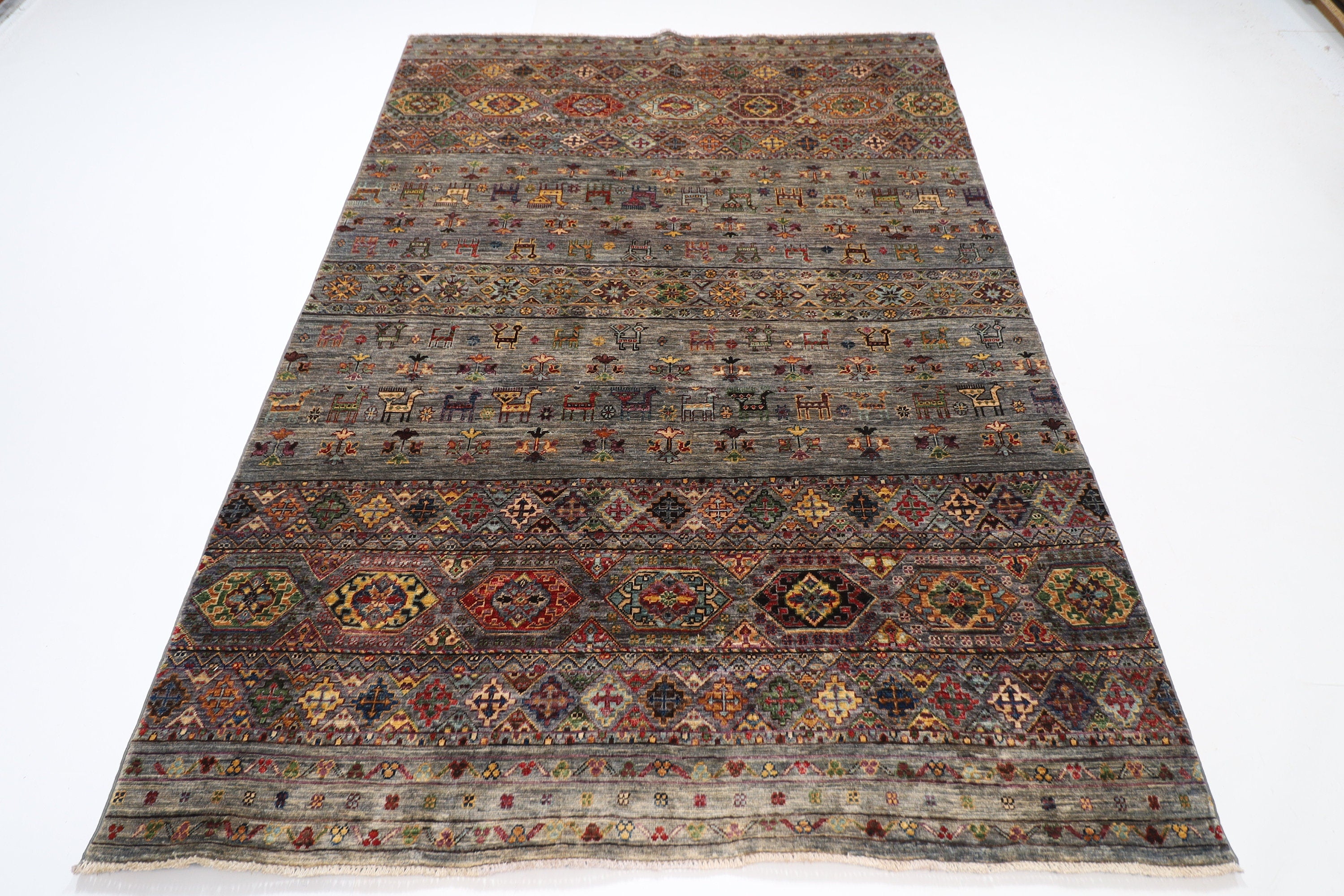 Gabbeh Tribal Rug - 158 x 227 cm