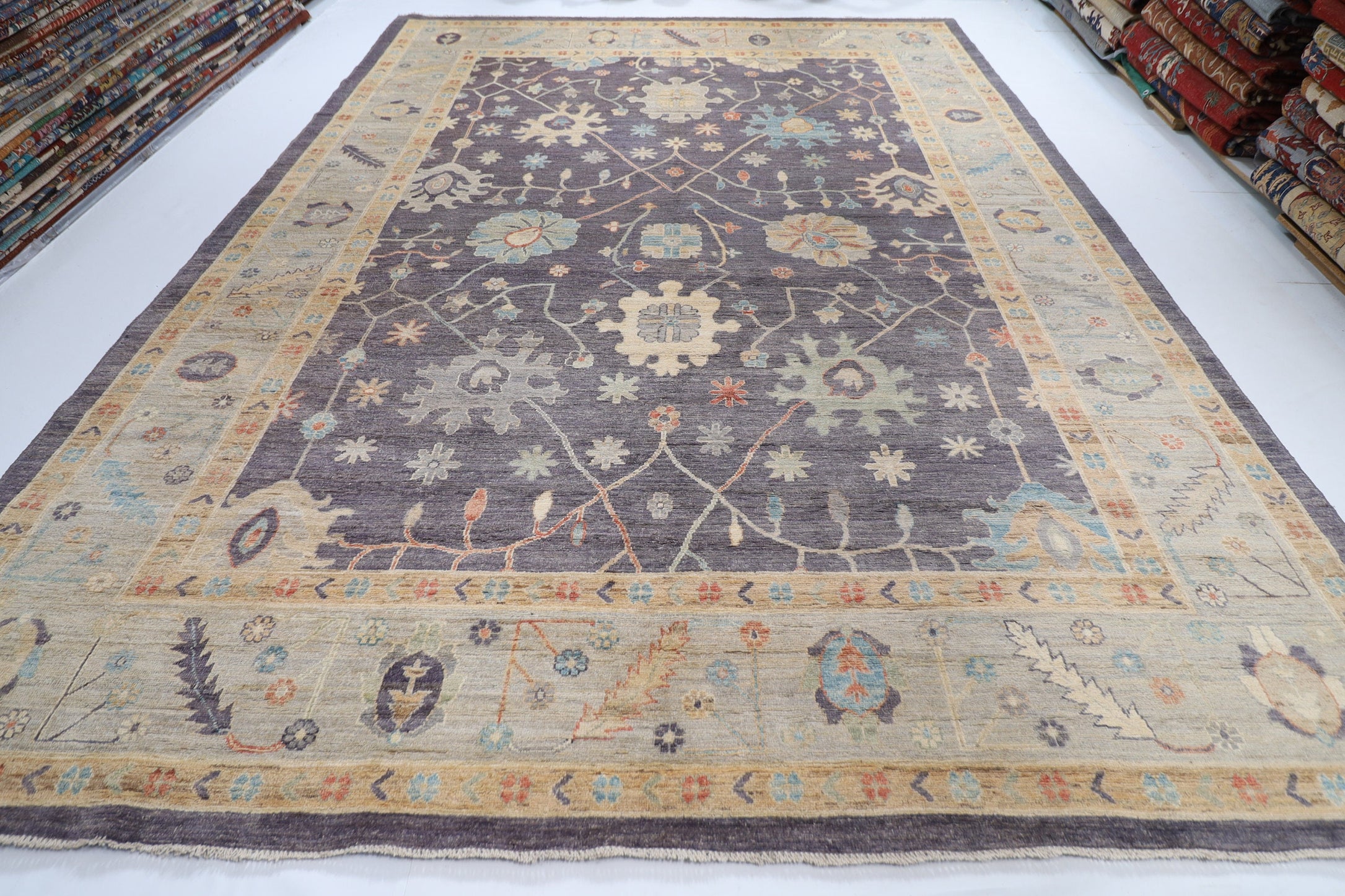 Oushak Area Rug - 307 x 427 cm