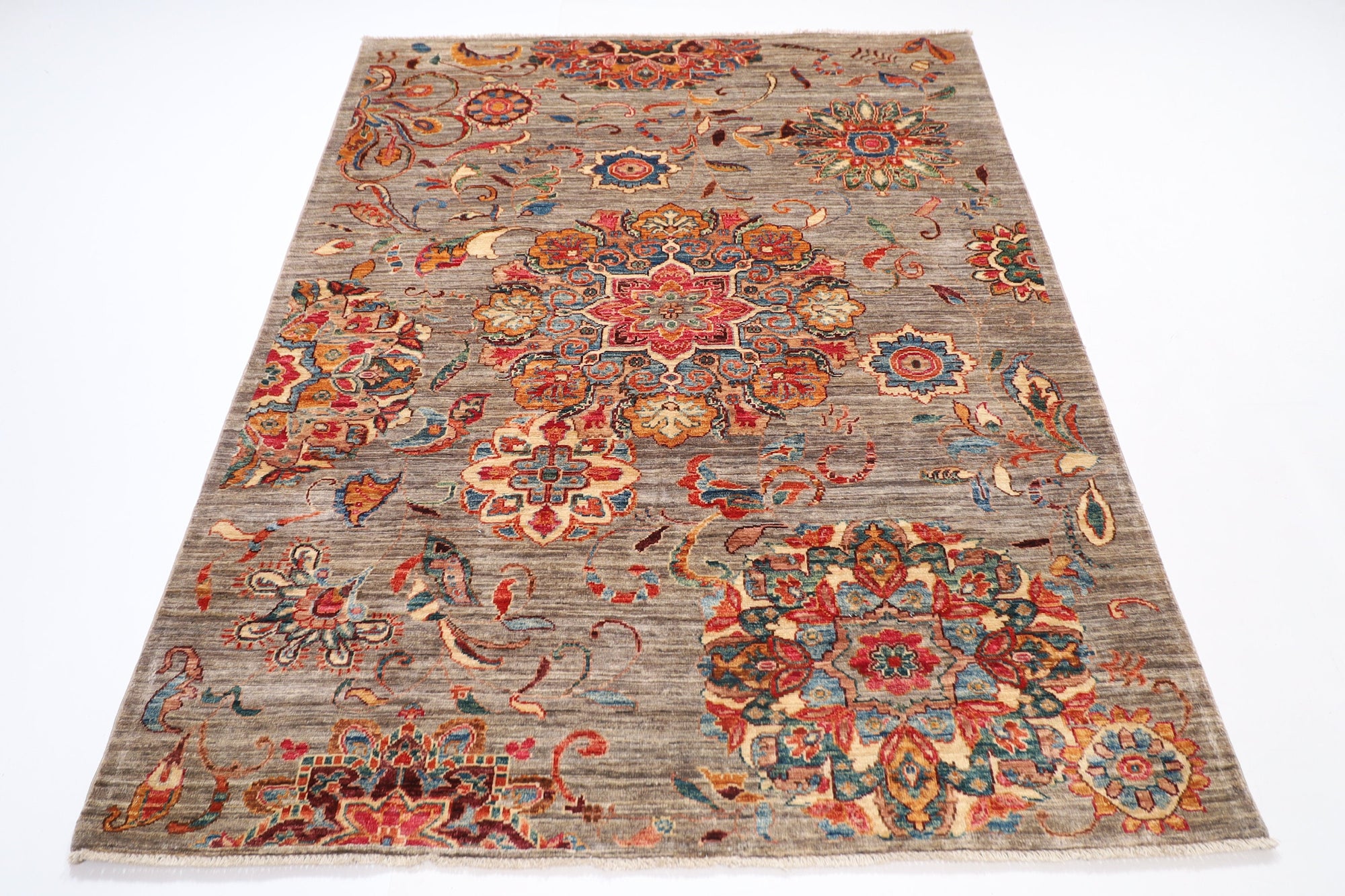 Turkmen Kilim Rug - 155 x 198 cm, 5.1 x 6.6 ft