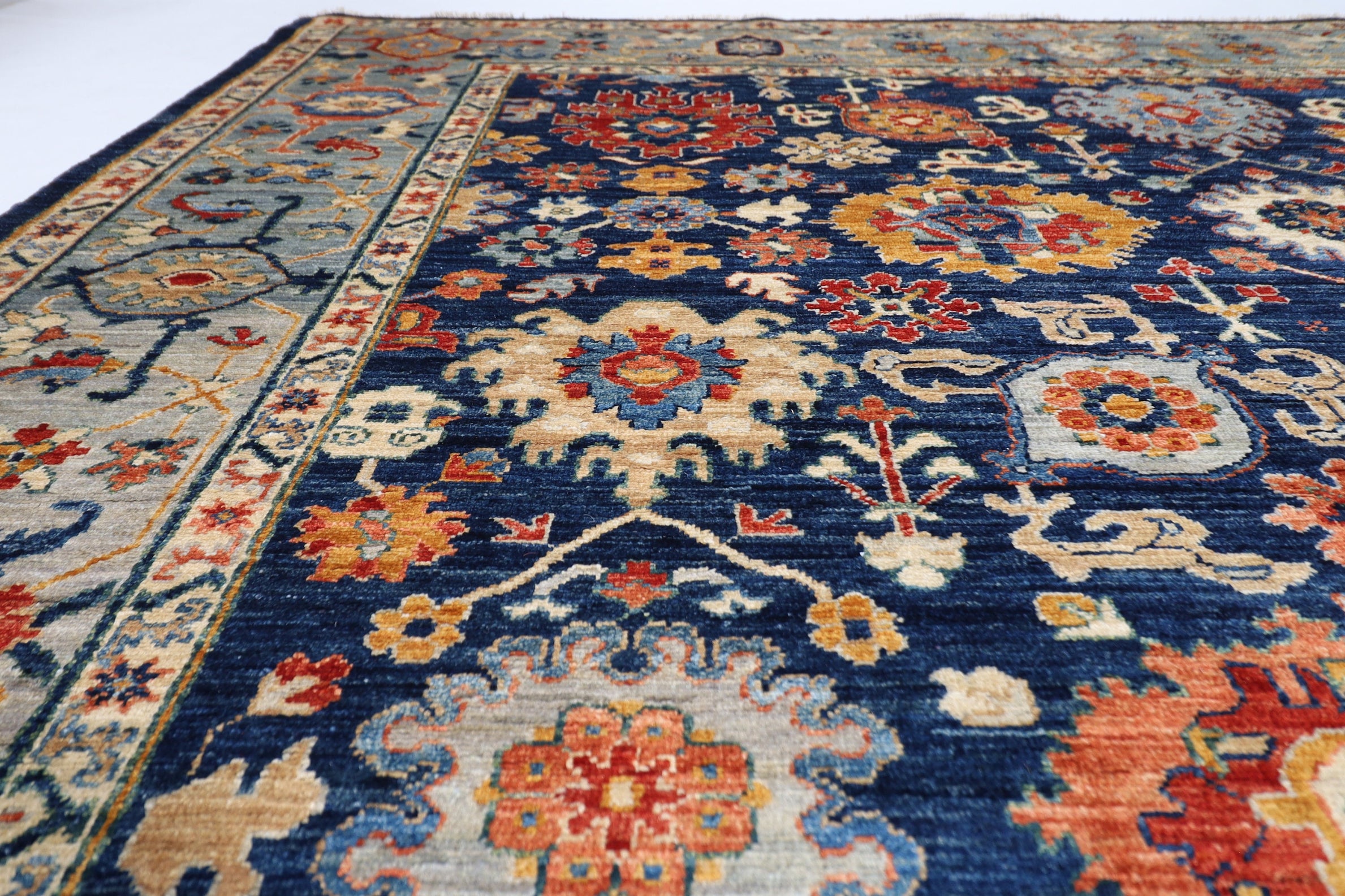 Turkmen Elegance - 247 x 308 cm