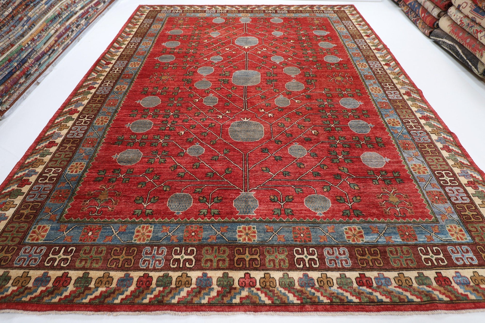 Tribal Area Rug - 309 x 400 cm, 10.2 x 13.2 ft