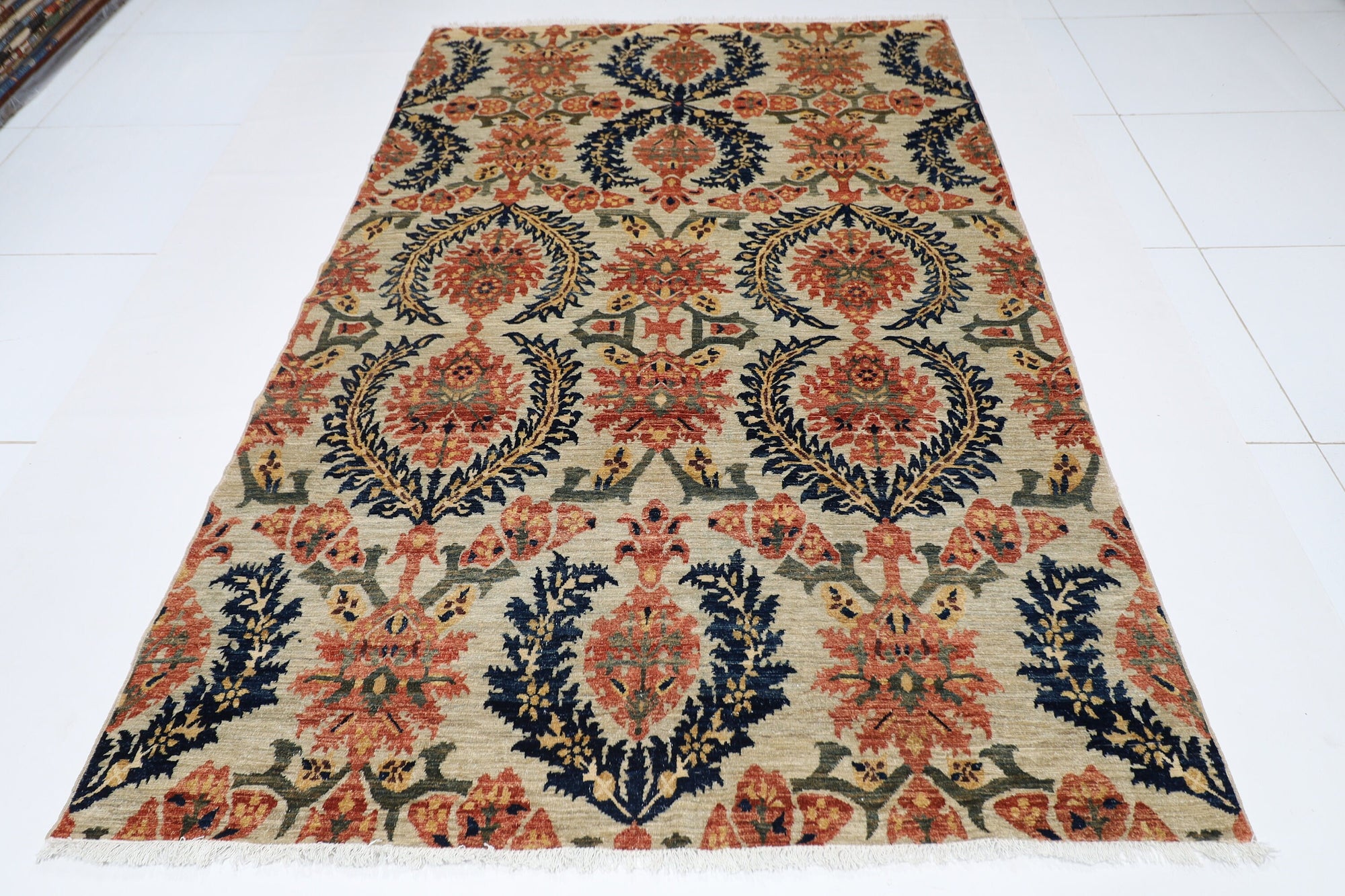 Suzani Vintage - 5.5x8.5 ft (164x256 cm) Afghan Hand Knotted Rug