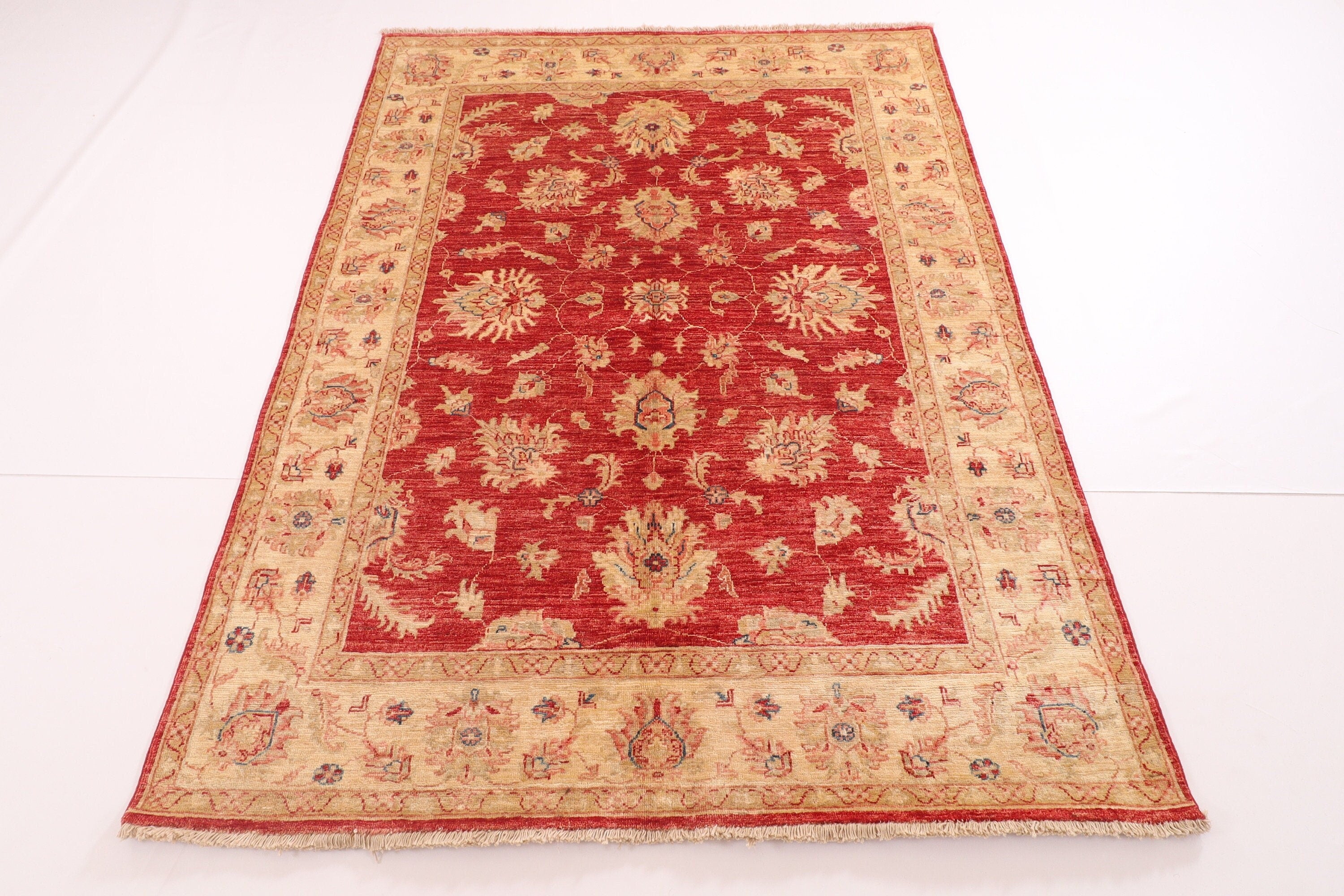 Turkmen Treasure - 150 x 199 cm