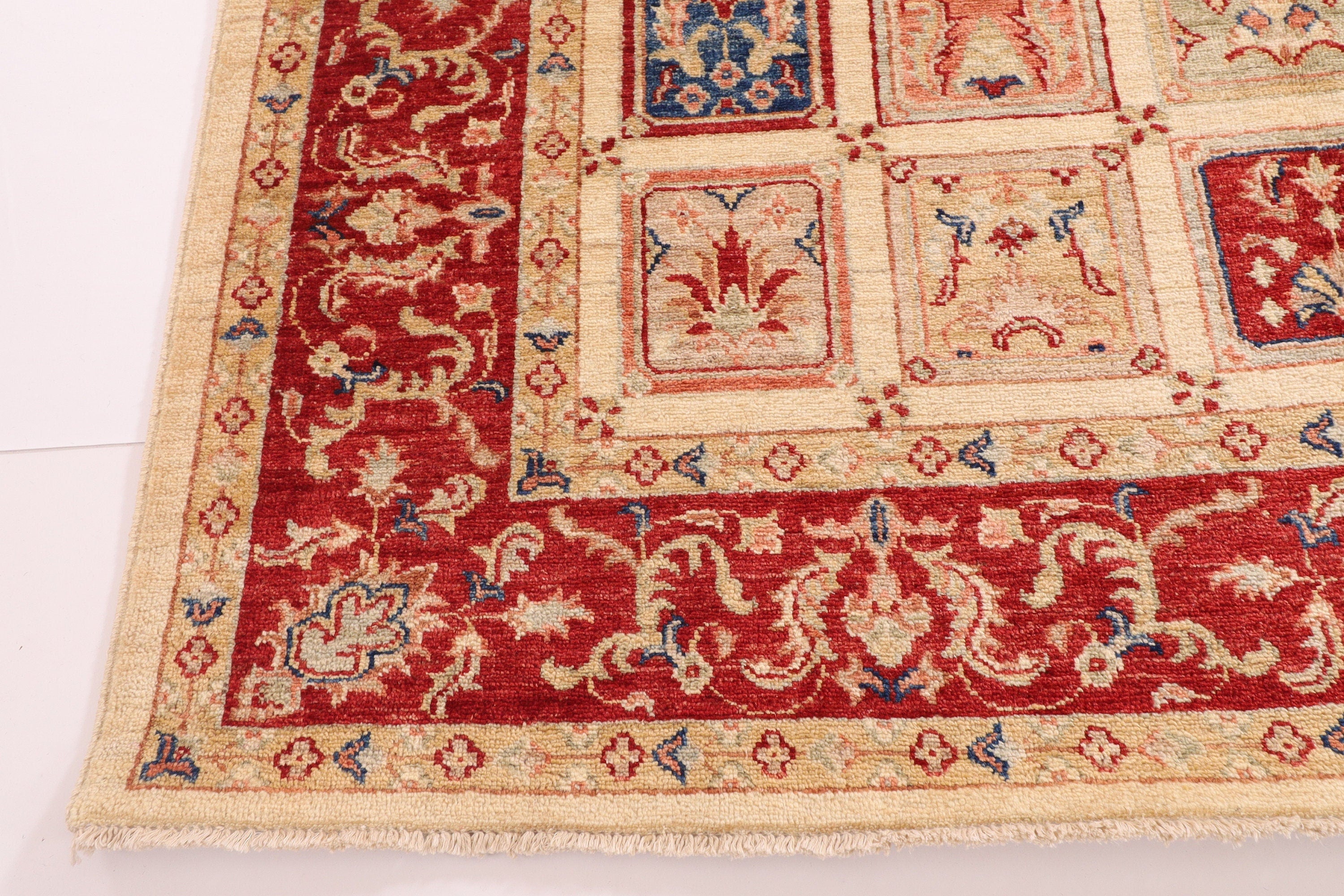 Turkmen Tribal Wool Rug - 151 x 193 cm