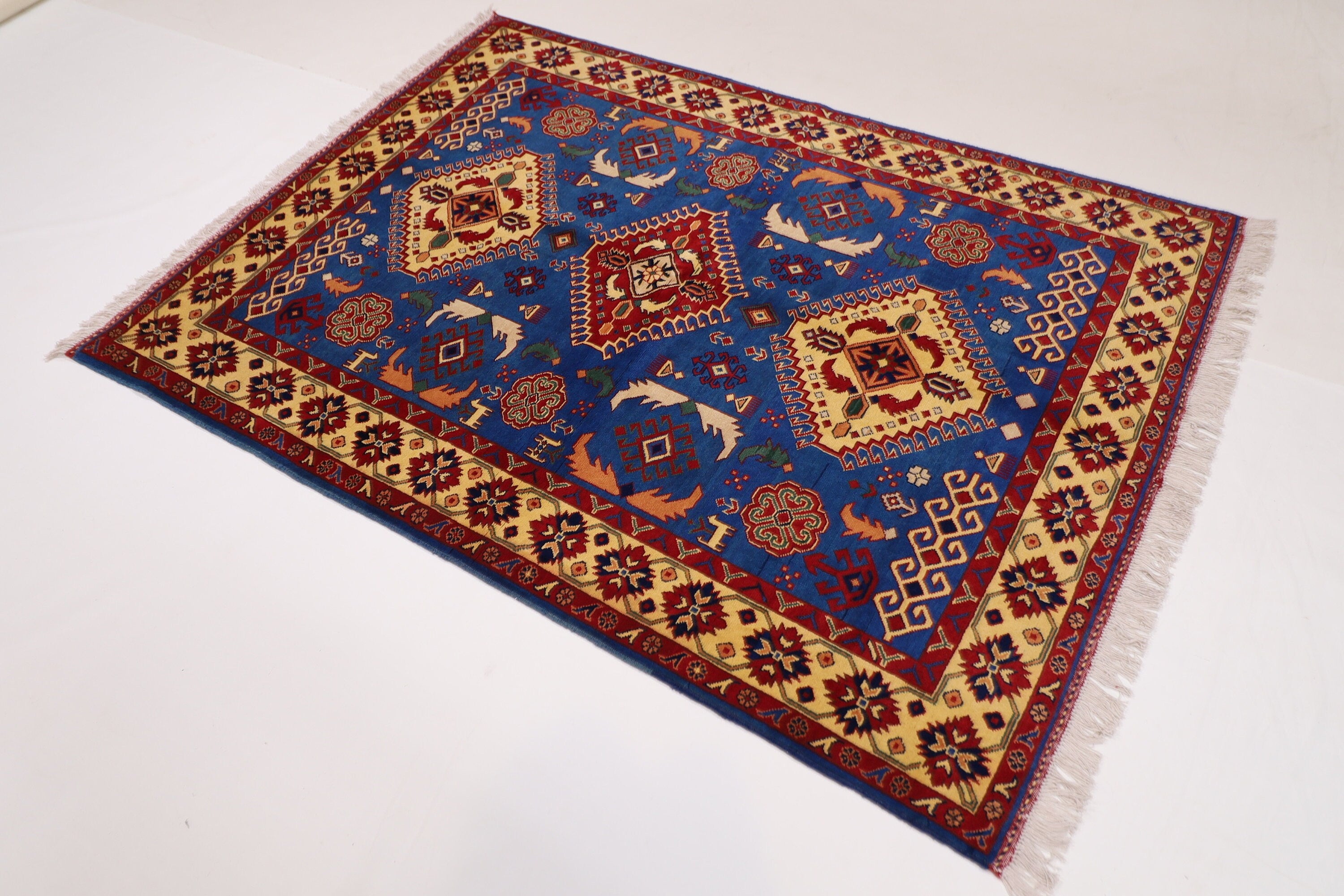 Tribal Wool Area Rug - 150 x 204 cm (4'11 x 6'9 ft)