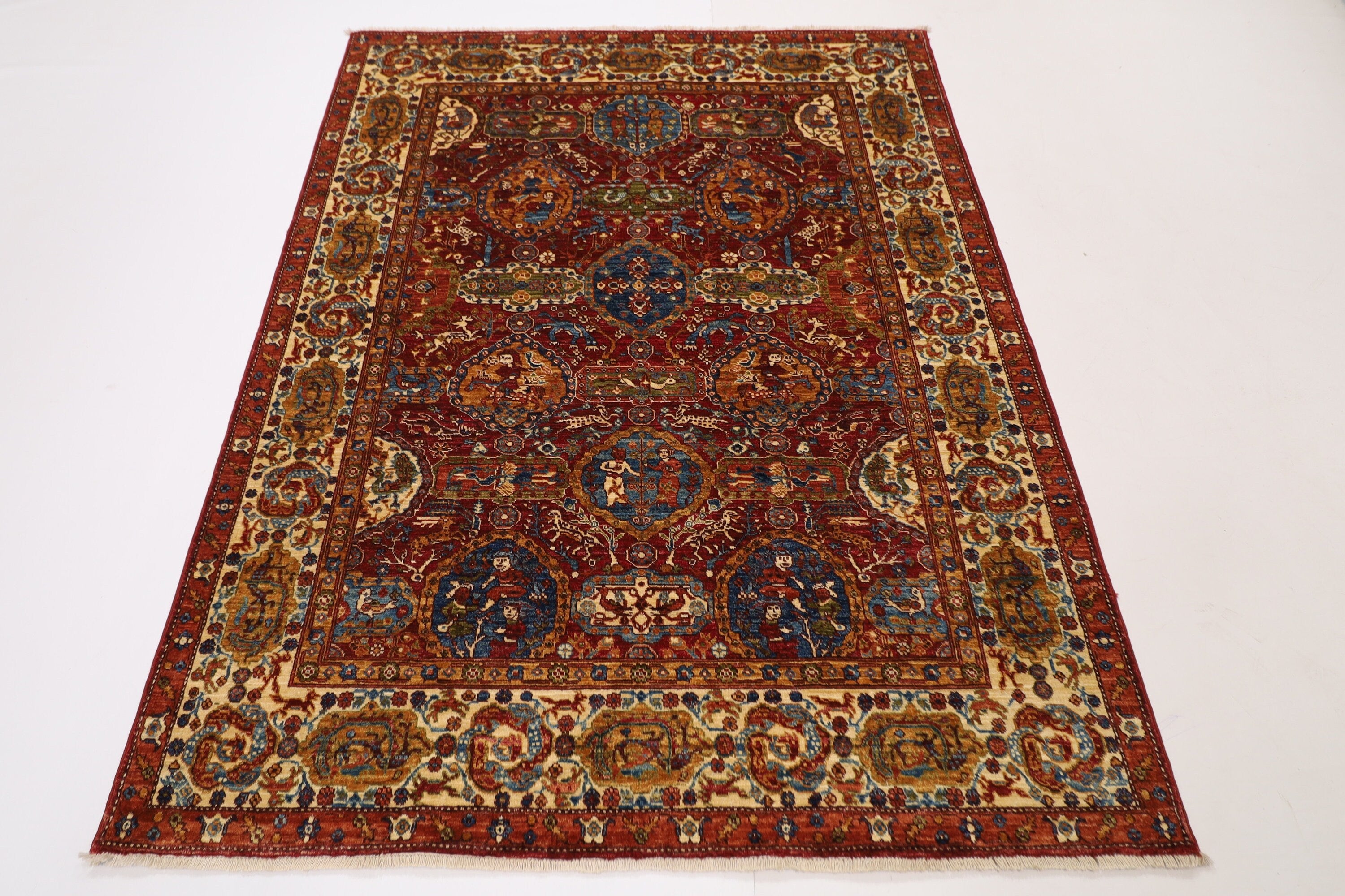 Turkmen - 154 x 203 cm (5'1 x 6'8 ft) Hand-Knotted Area Rug