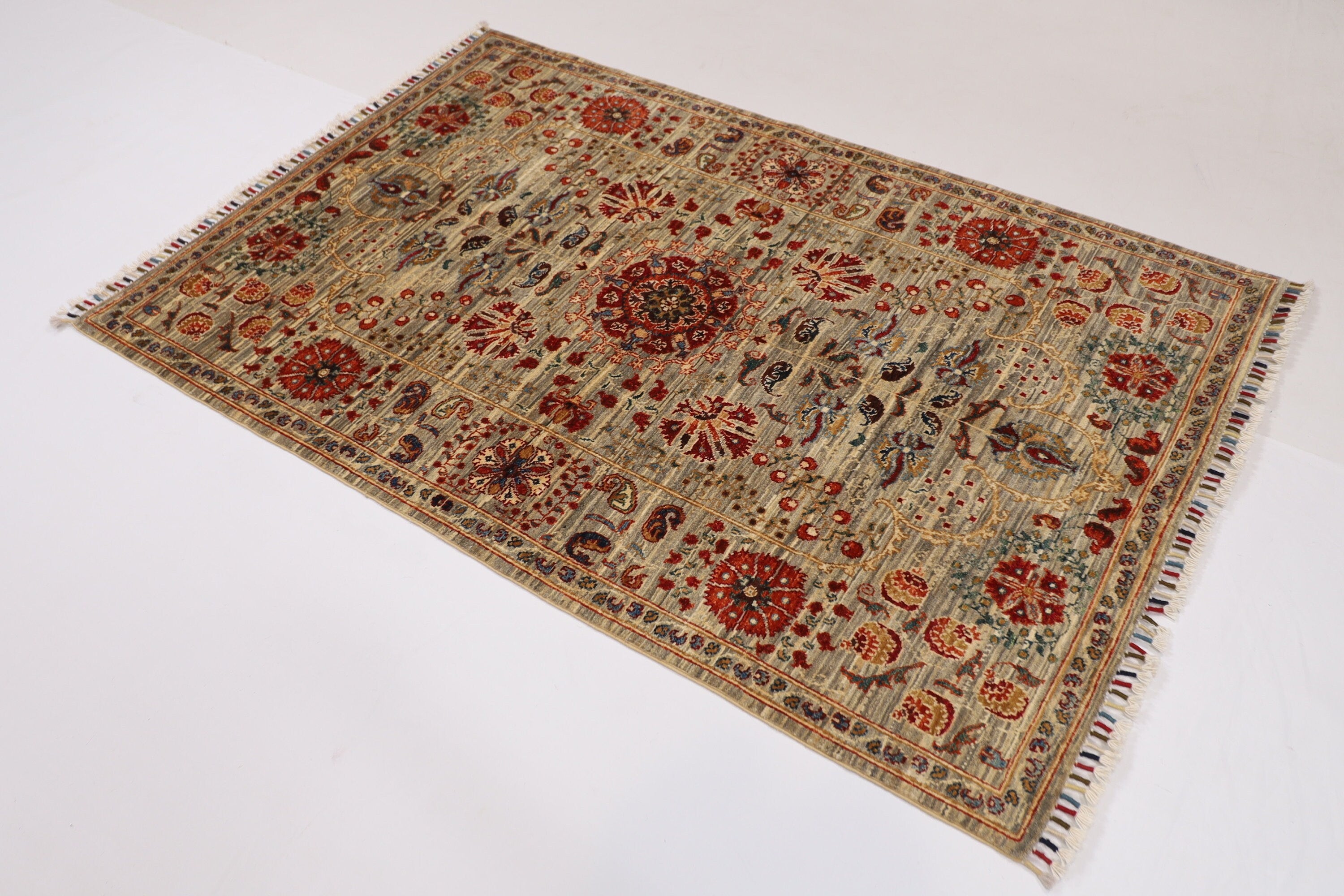 Tribal Area Rug - 124 x 186 cm, 4.1 x 6.2 ft