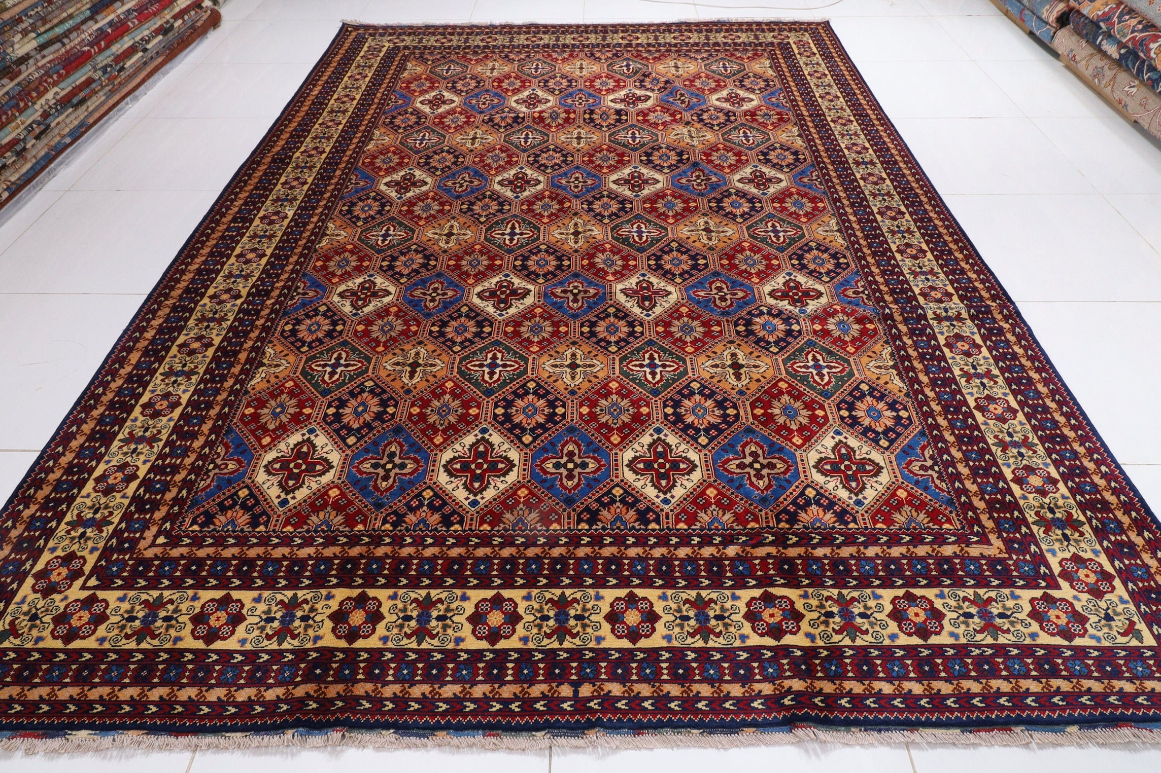 Tribal Rug - 250 x 350 cm (8'3 x 11'6 ft)