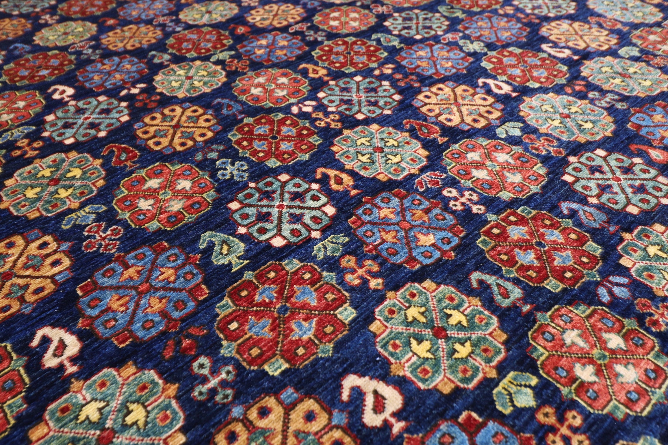 Turkmen Elegance - 246 x 300 cm