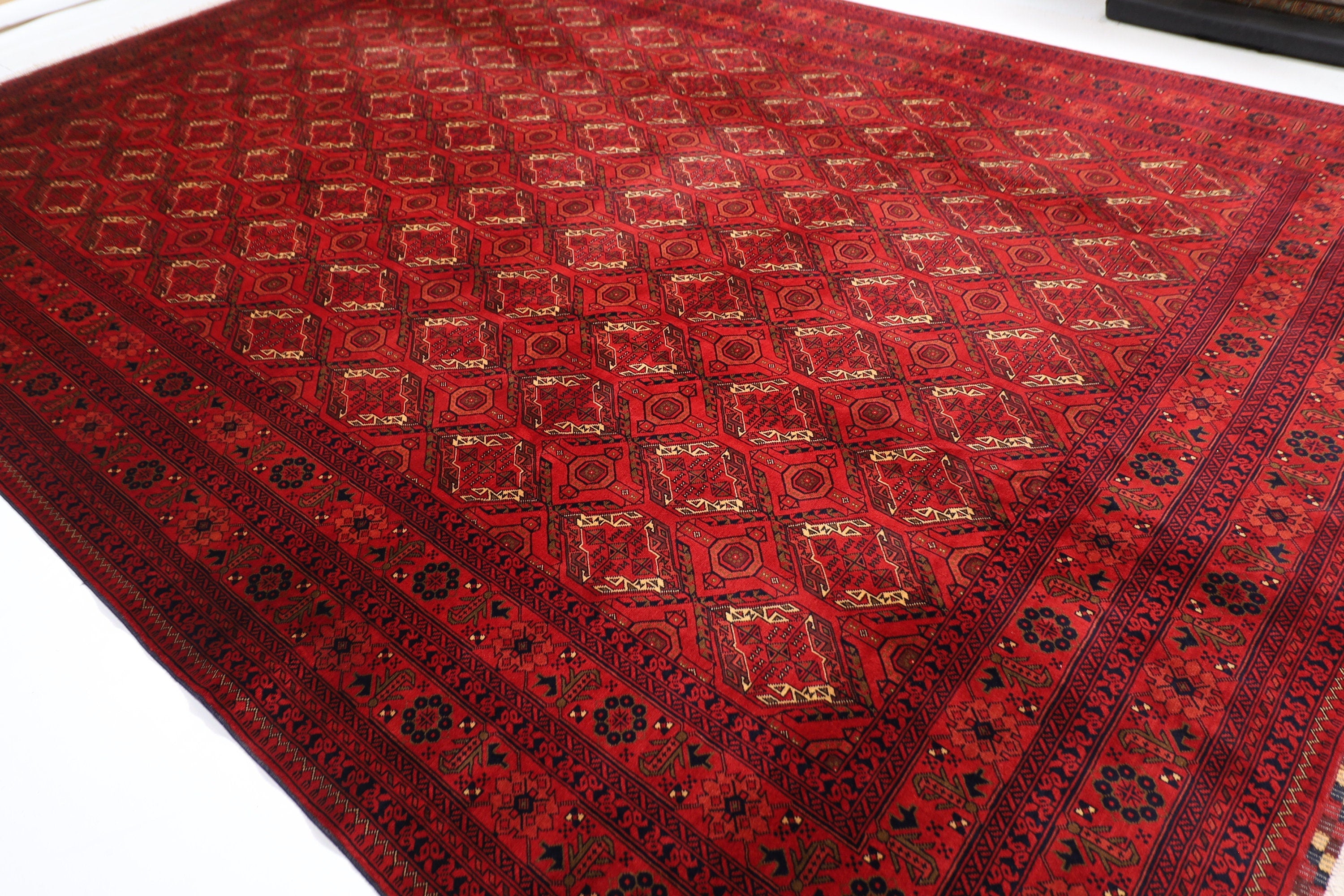 Bokhara Rug - 301 x 420 cm (9.11 x 13.10 ft)