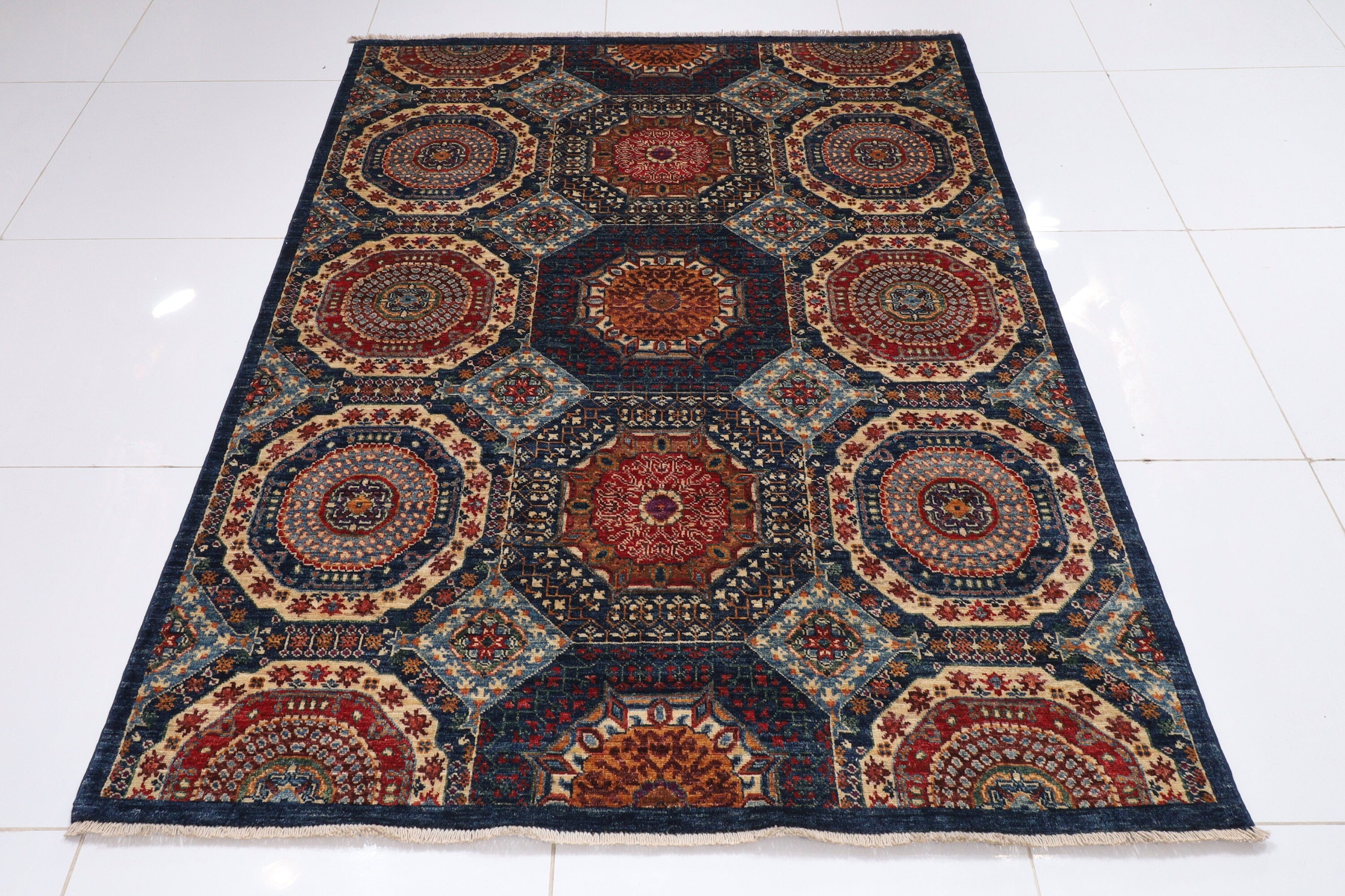 Turkmen Treasure - 150 x 199 cm