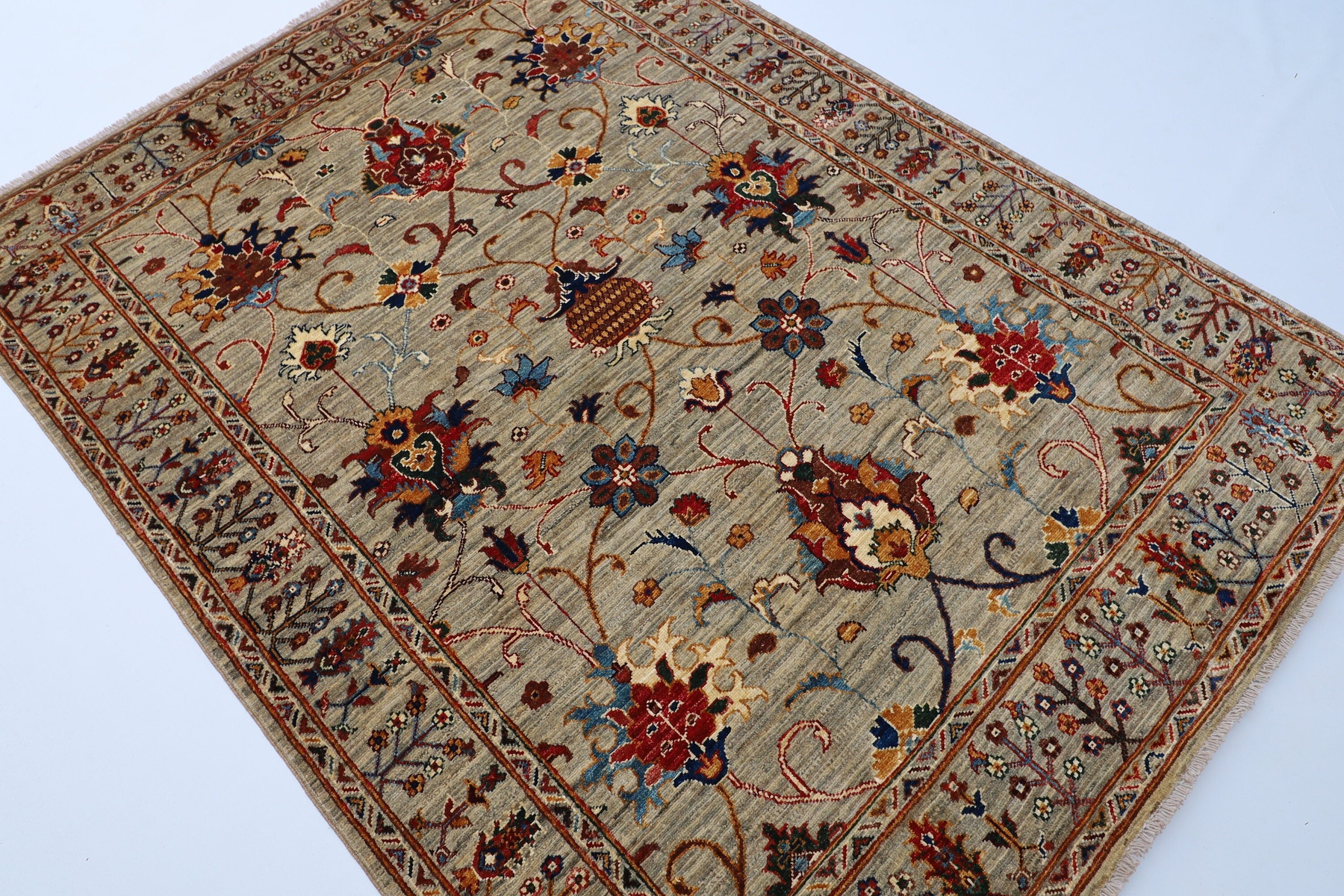 Turkmen Treasure - 150 x 200 cm