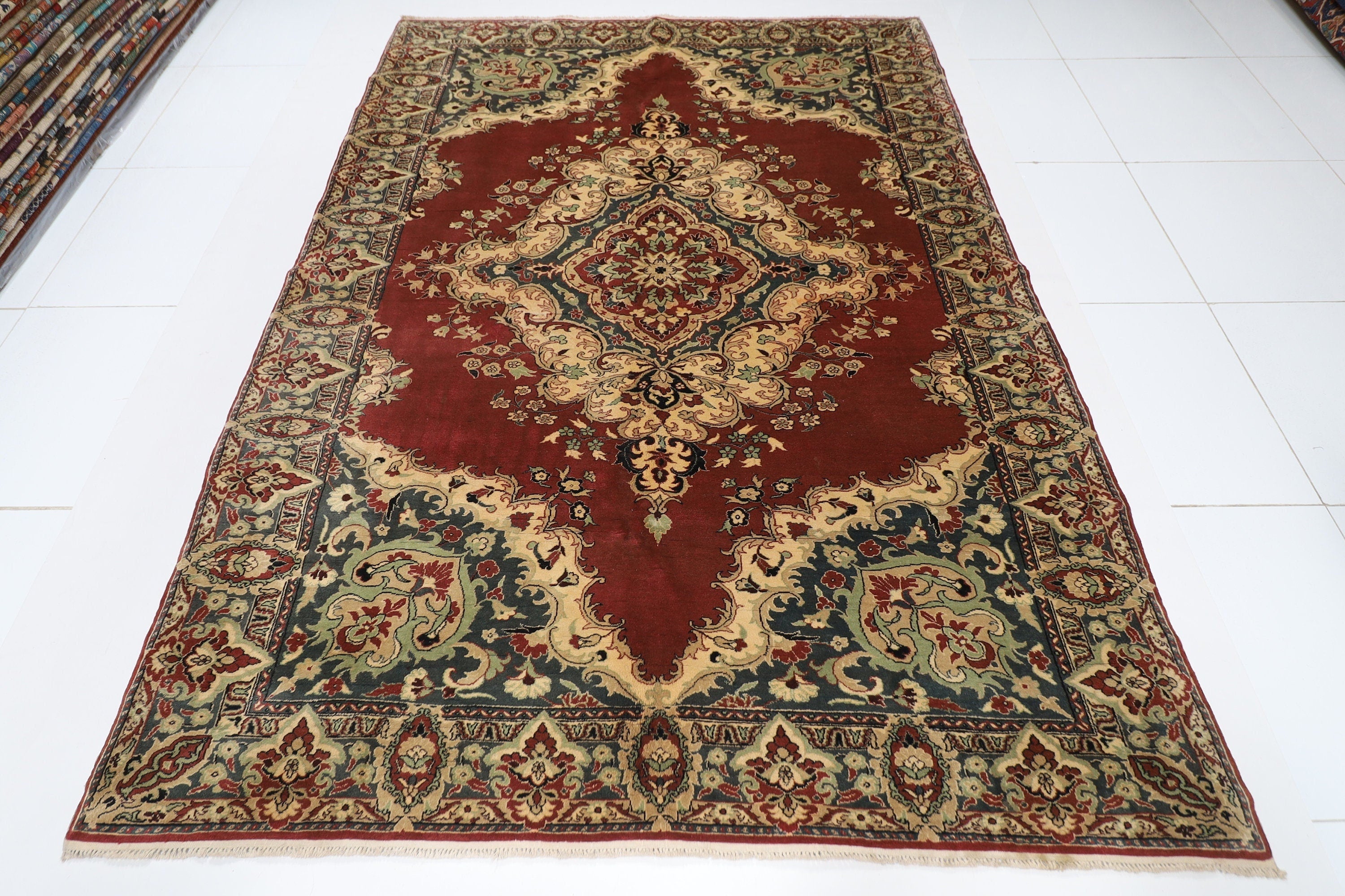 Turkmen Treasure - 194 x 273 cm