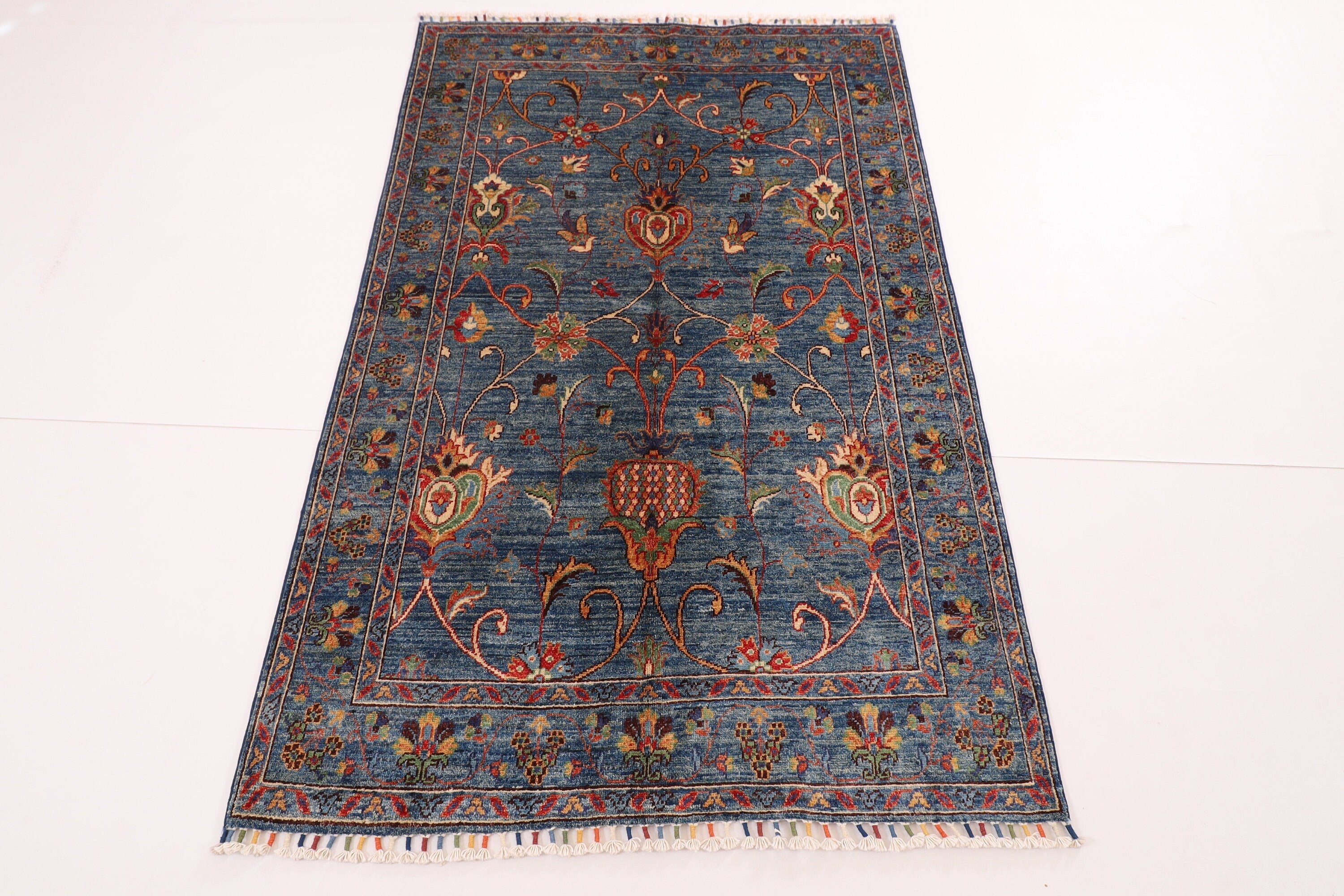 Turkmen Treasure - 122x185 cm