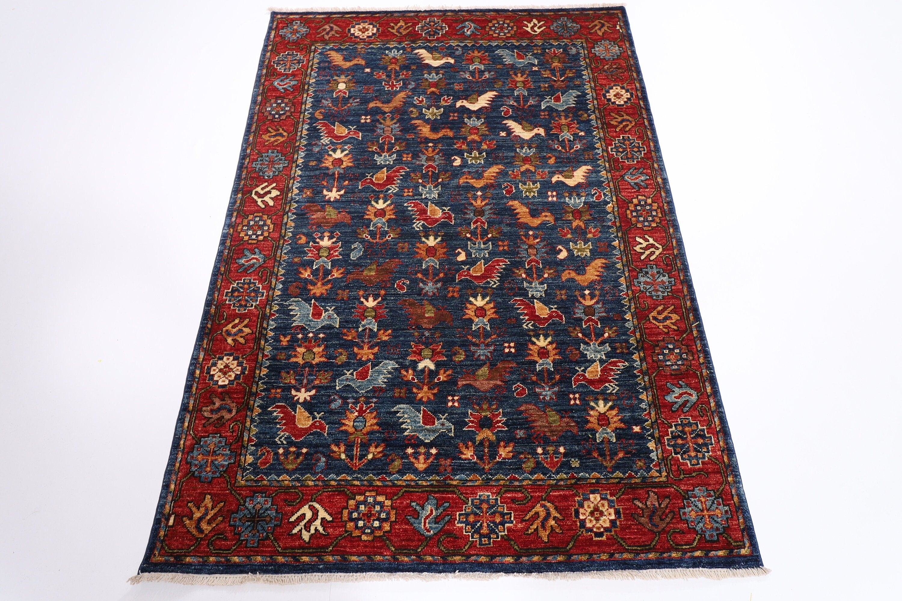 Turkmen Elegance - 121 x 177 cm