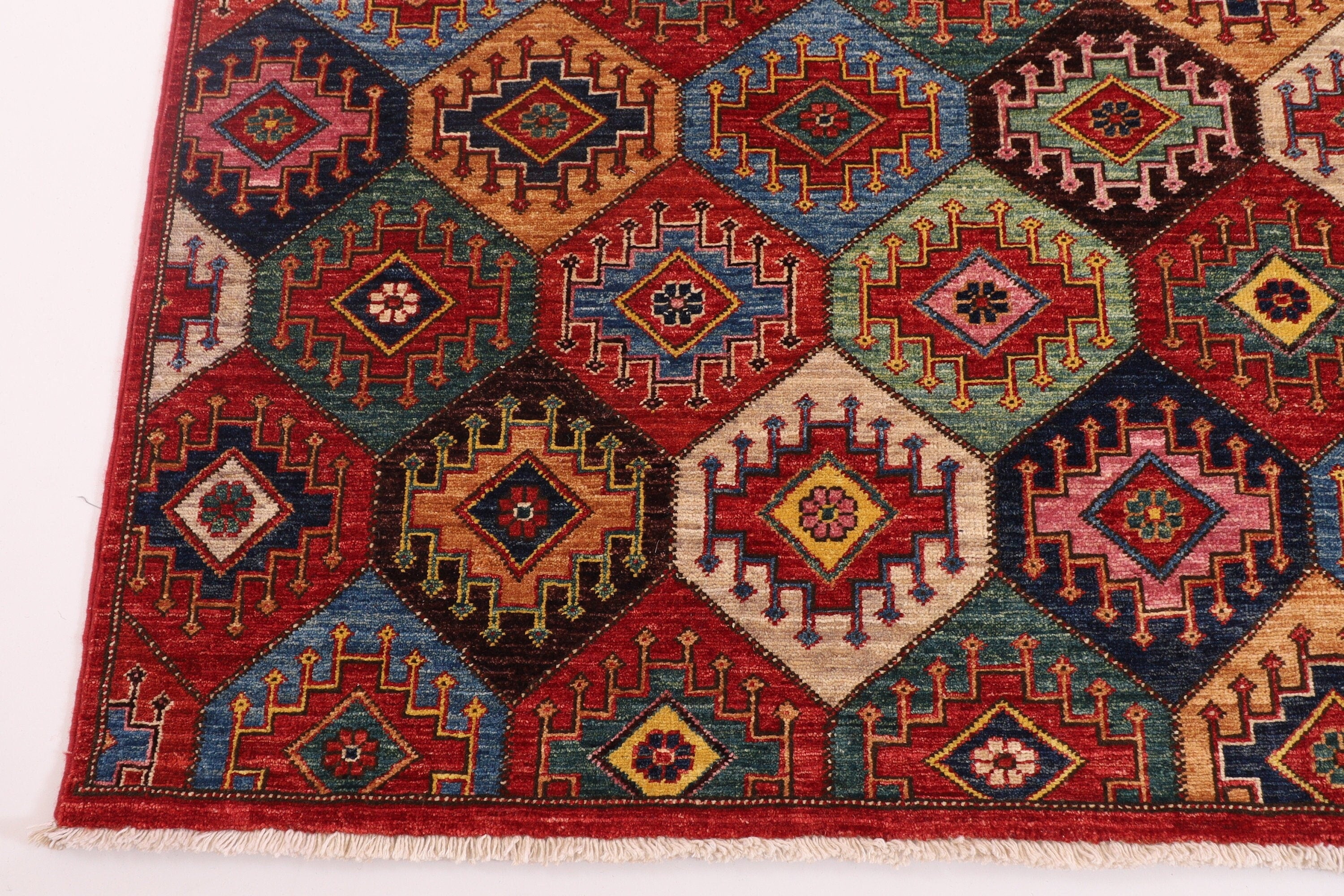 Tribal Area Rug - 155 x 239 cm (5.2 x 7.11 ft) Red Turkish Design for Living Spaces