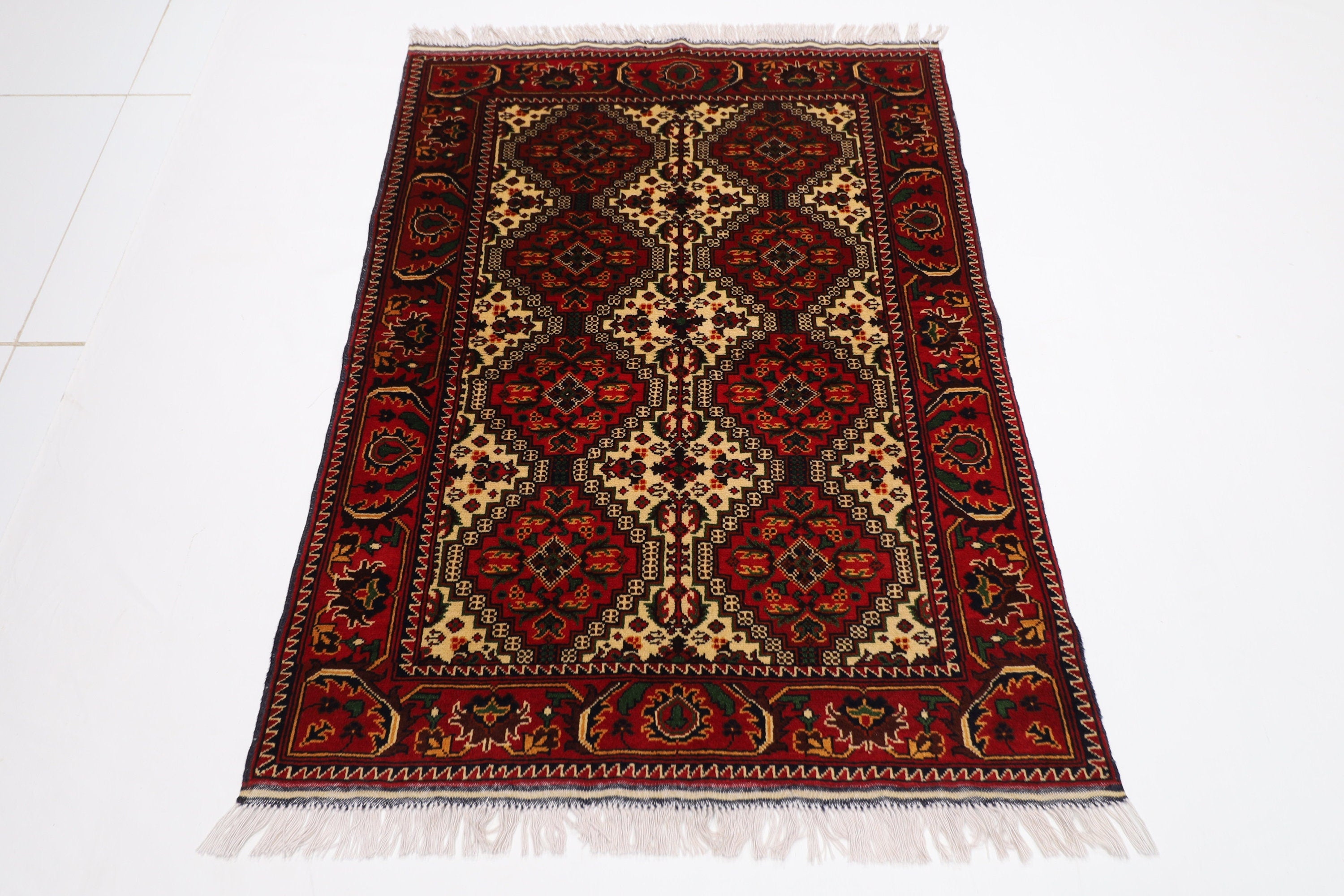 Turkmen Handmade Rug - 3x5 ft (102 x 146 cm)