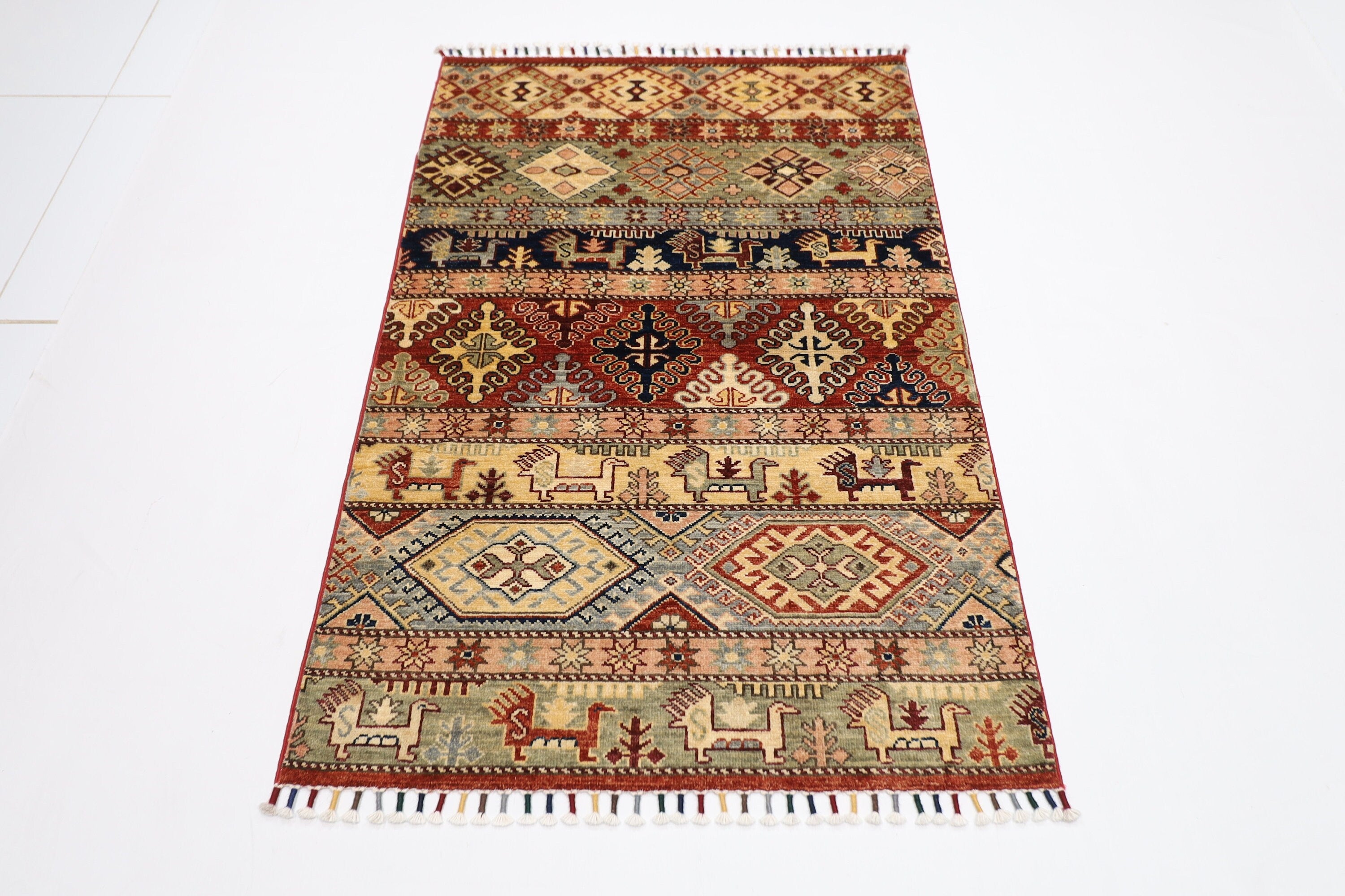 Tribal Area Rug - 3'1" x 4'11" (94 x 149 cm)