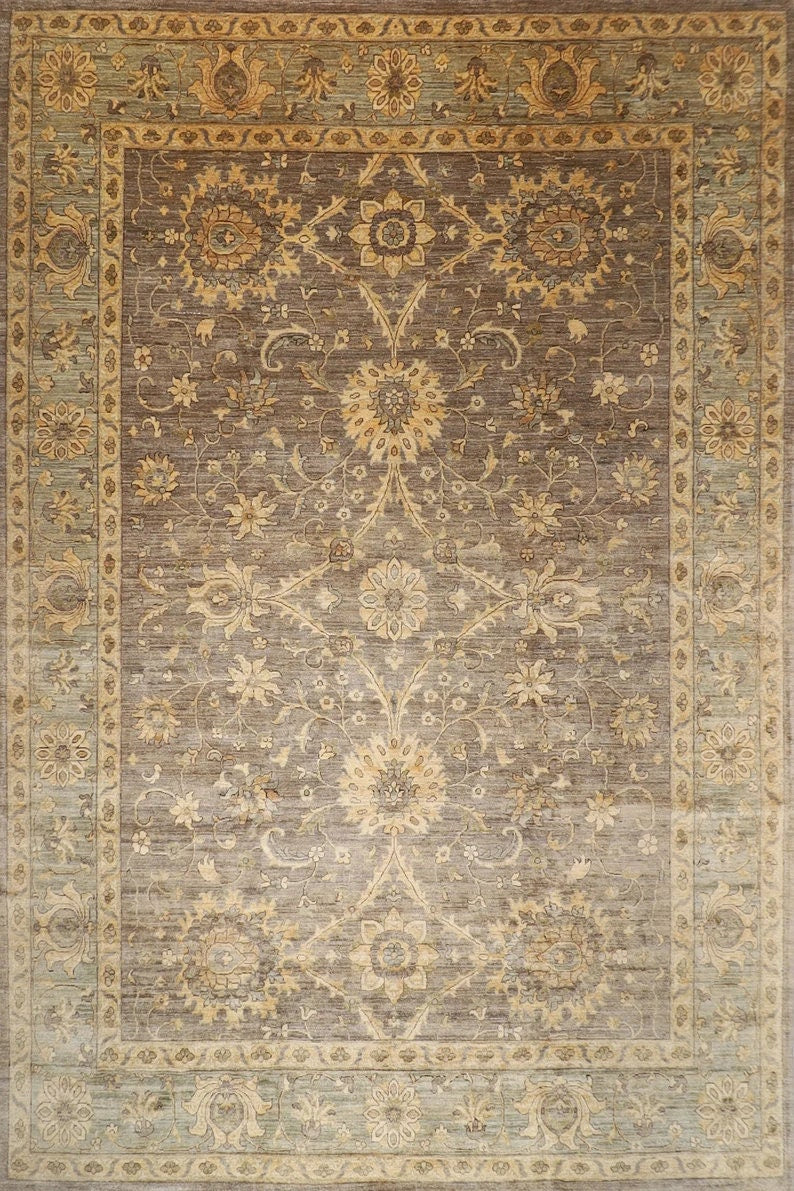 Oriental Rug - 268x363 cm