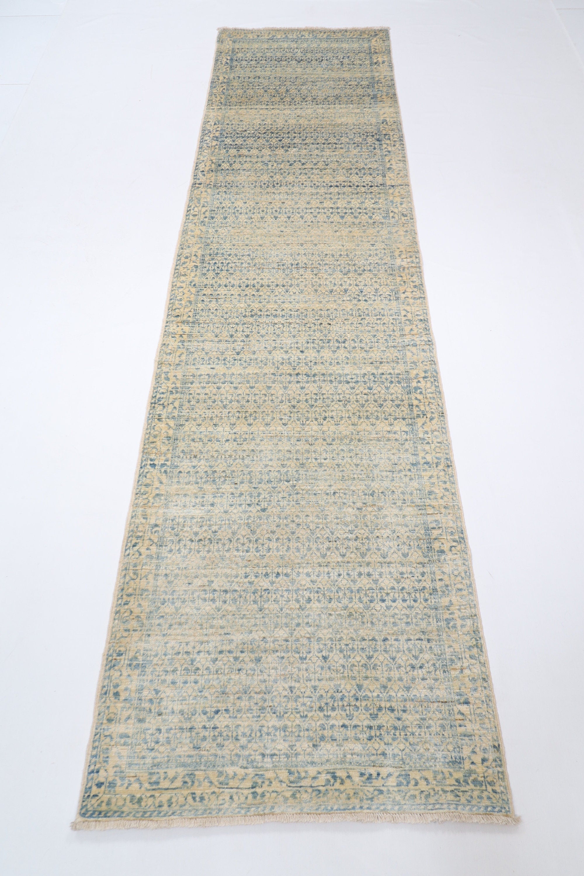 Turkmen Runner Rug - 78 x 291 cm (2.7 x 9.7 ft)