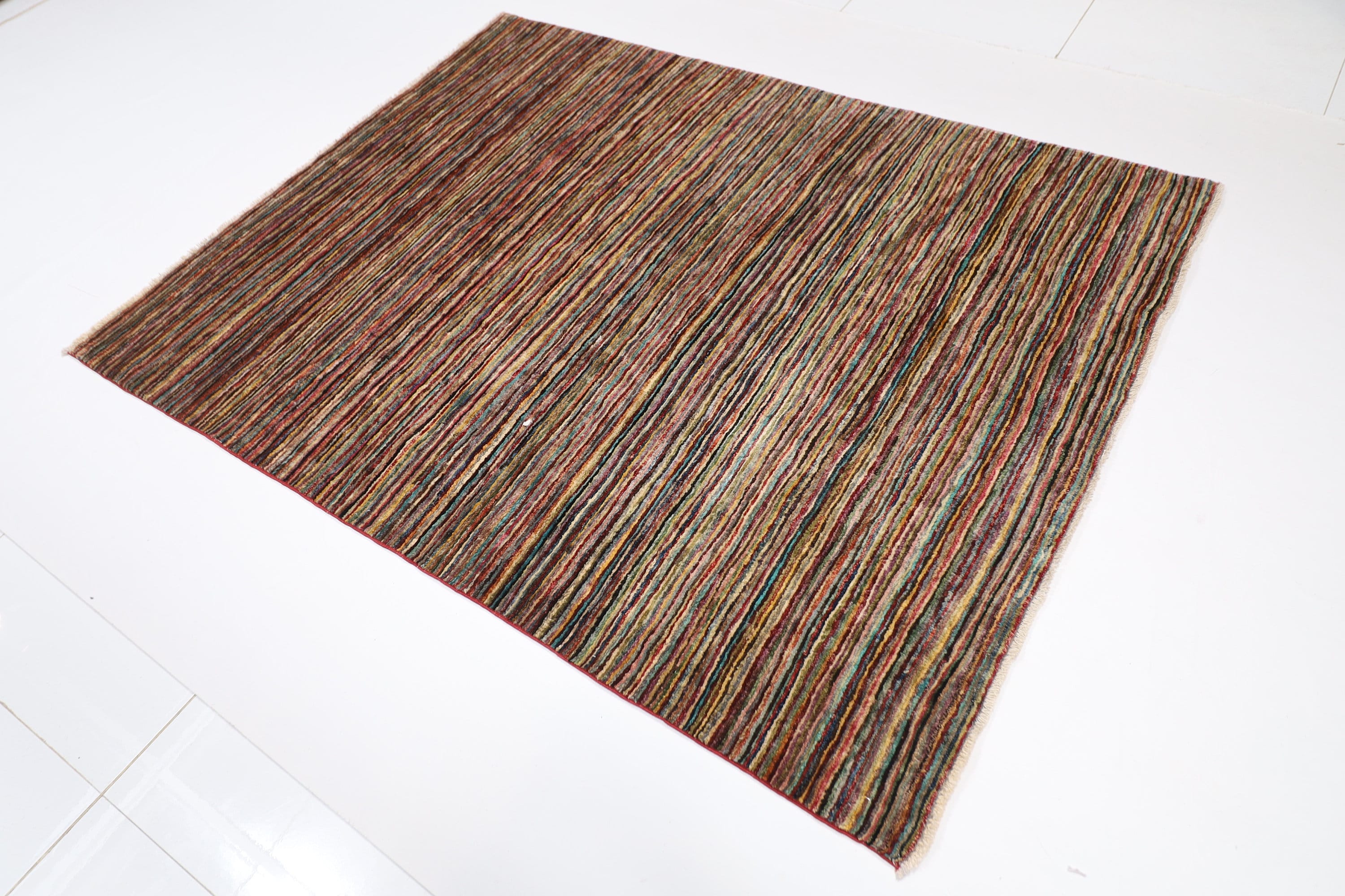 Turkmen Gabbeh Rug - 156 x 200 cm, 5.2 x 6.7 ft