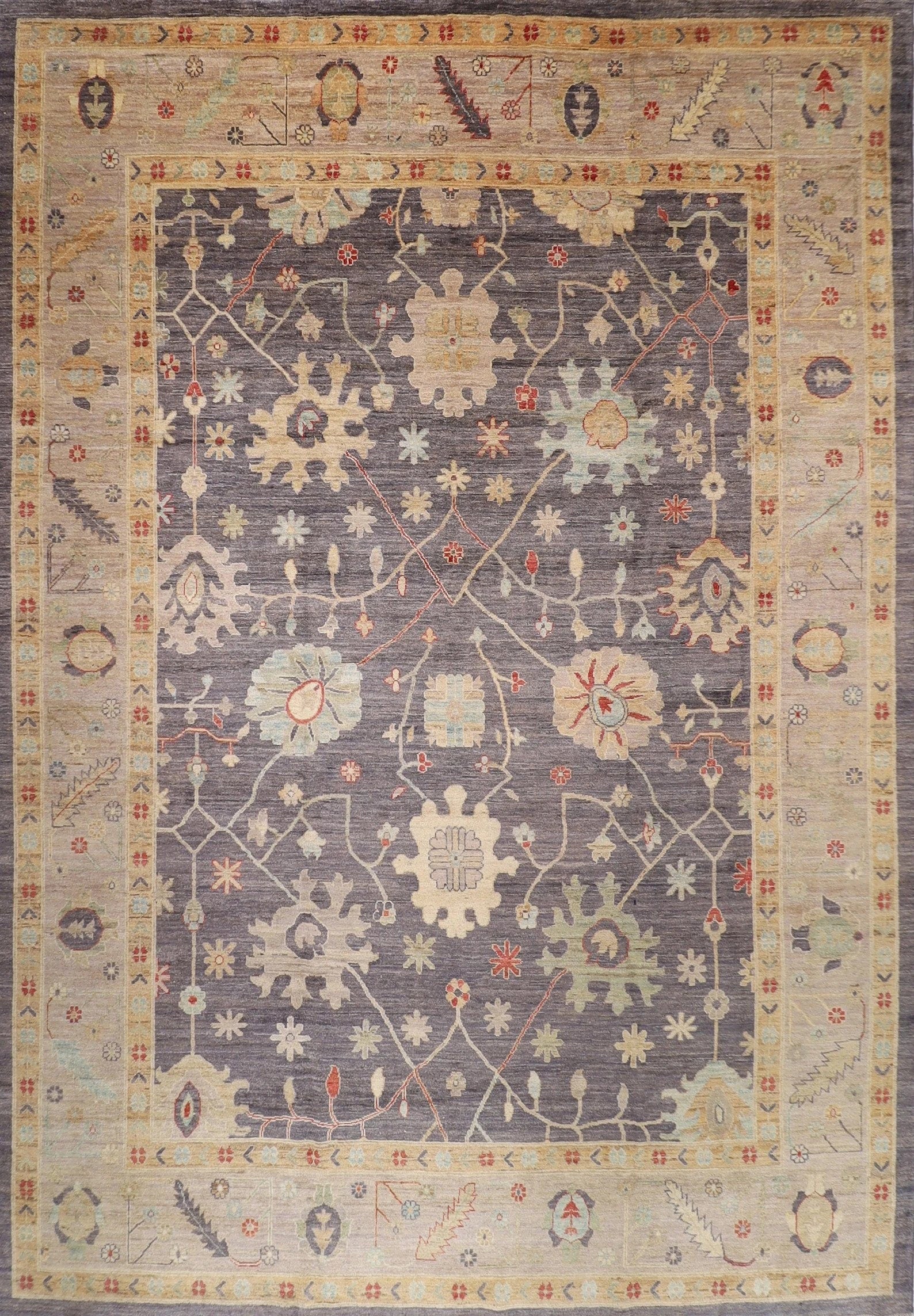 Persian Oushak Rug - 311 x 425 cm (10.3 x 14 ft)