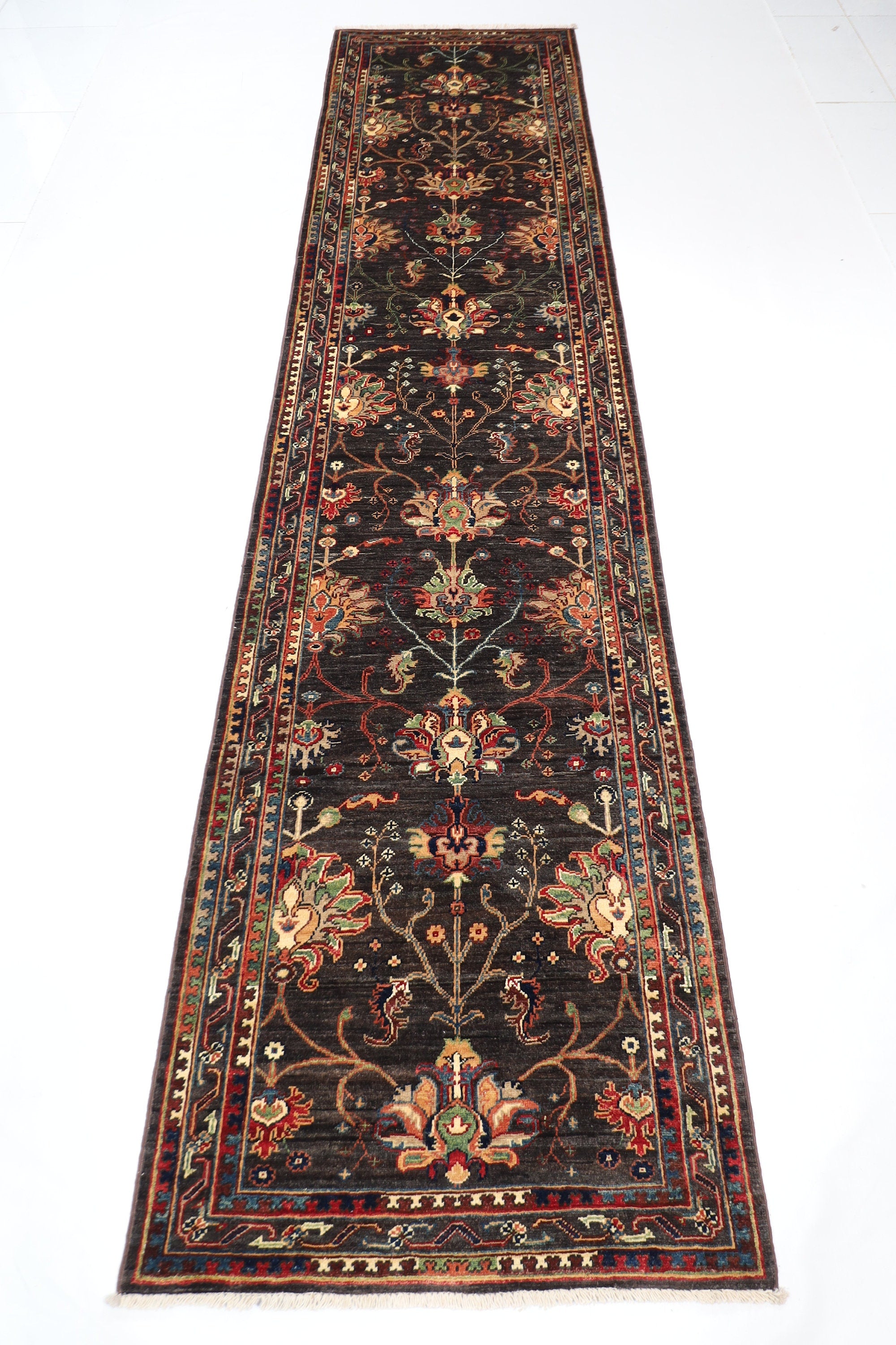 Turkmen Tribal Rug - 83 x 347 cm (2.9 x 11.5 ft)