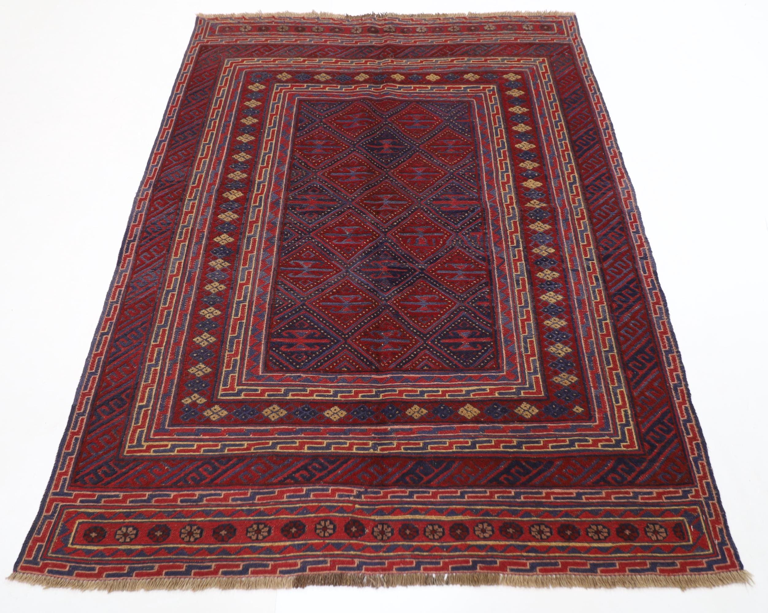 Turkmen Elegance - 148 x 190 cm