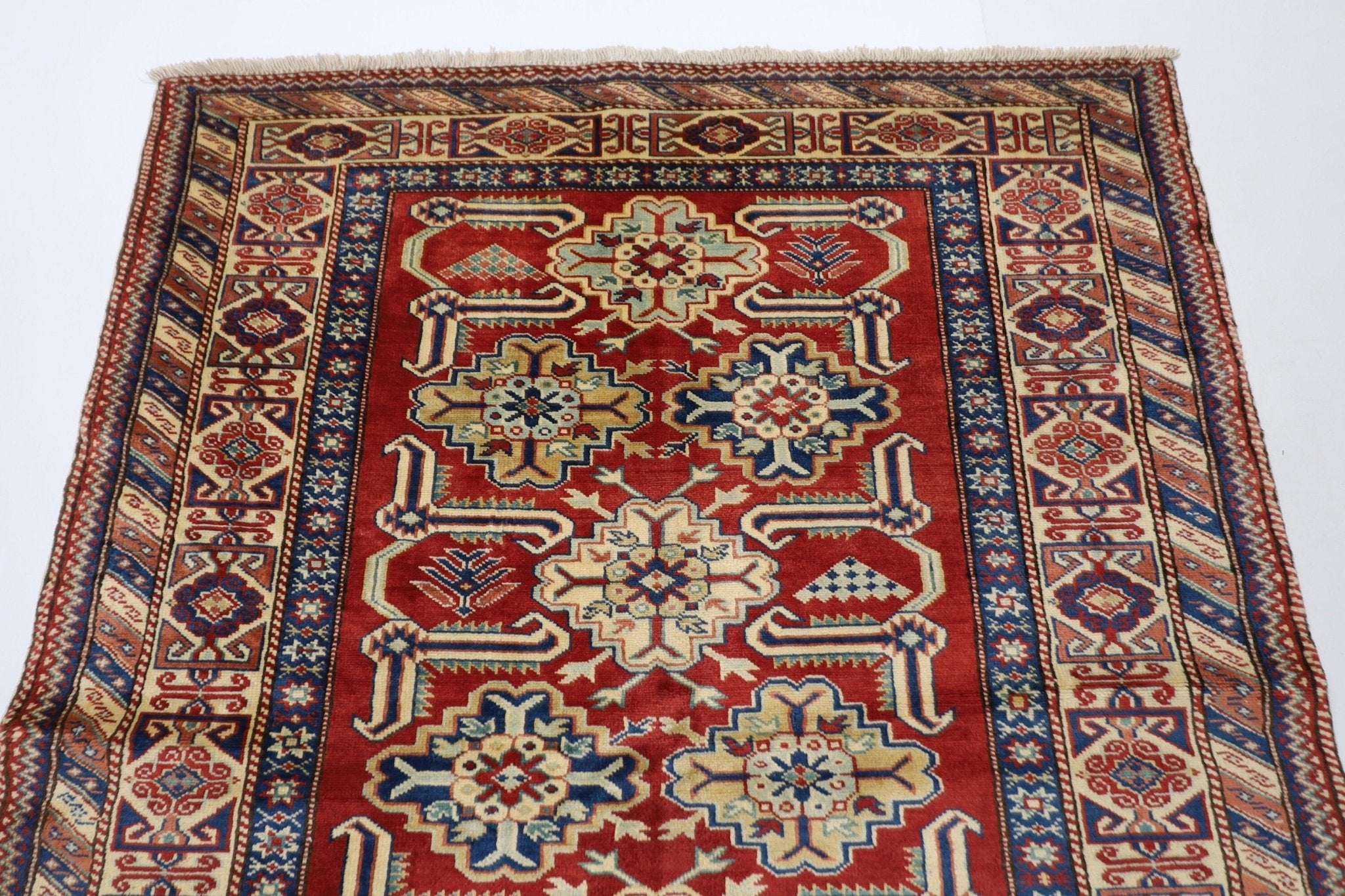 Kazak - 116 x 153 cm (3'10 x 5 ft) Hand Knotted Area Rug