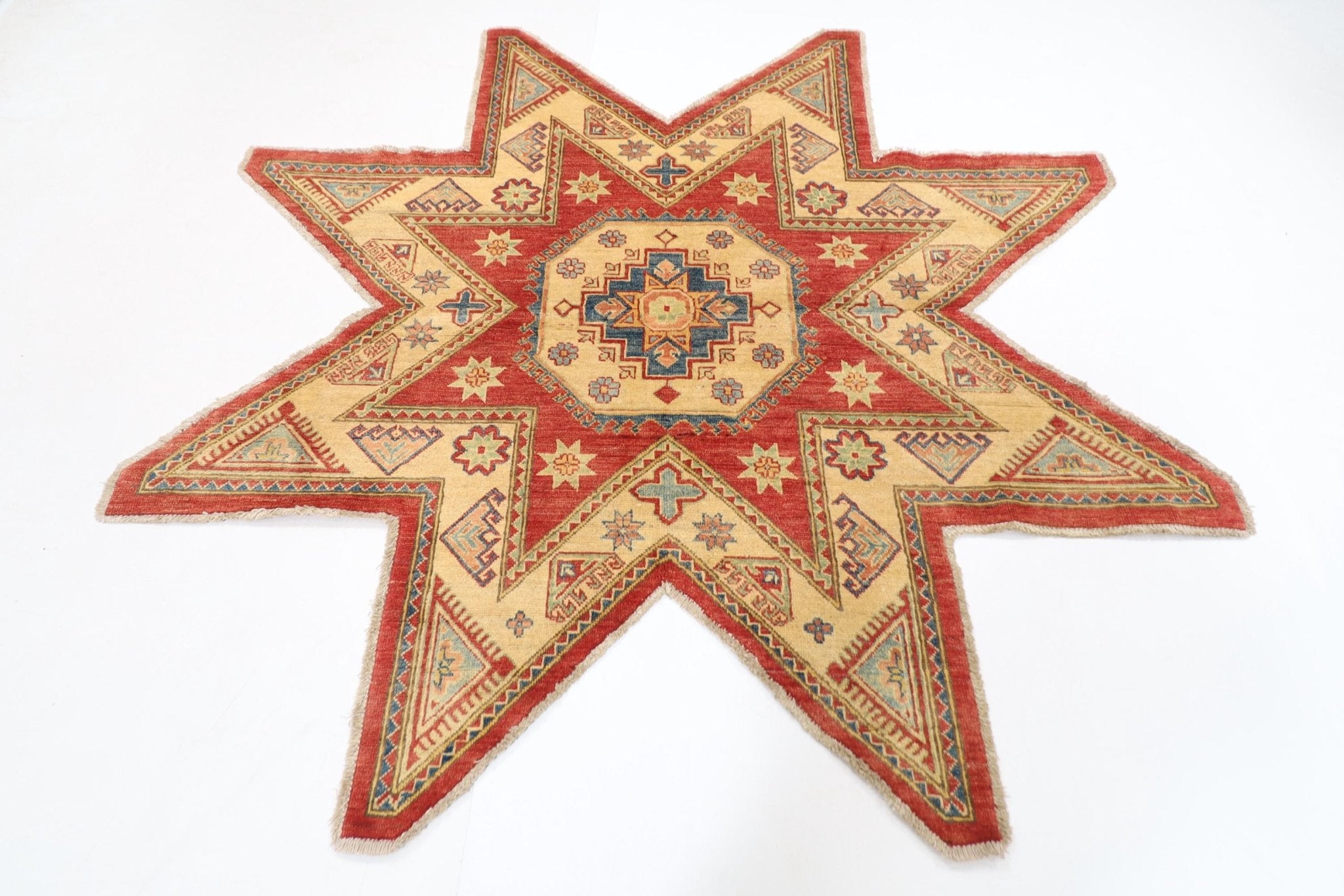 Kazak - 200 x 202 cm, 6.6 x 6.8 ft Hand Knotted Tribal Rug for Home and Office Decor