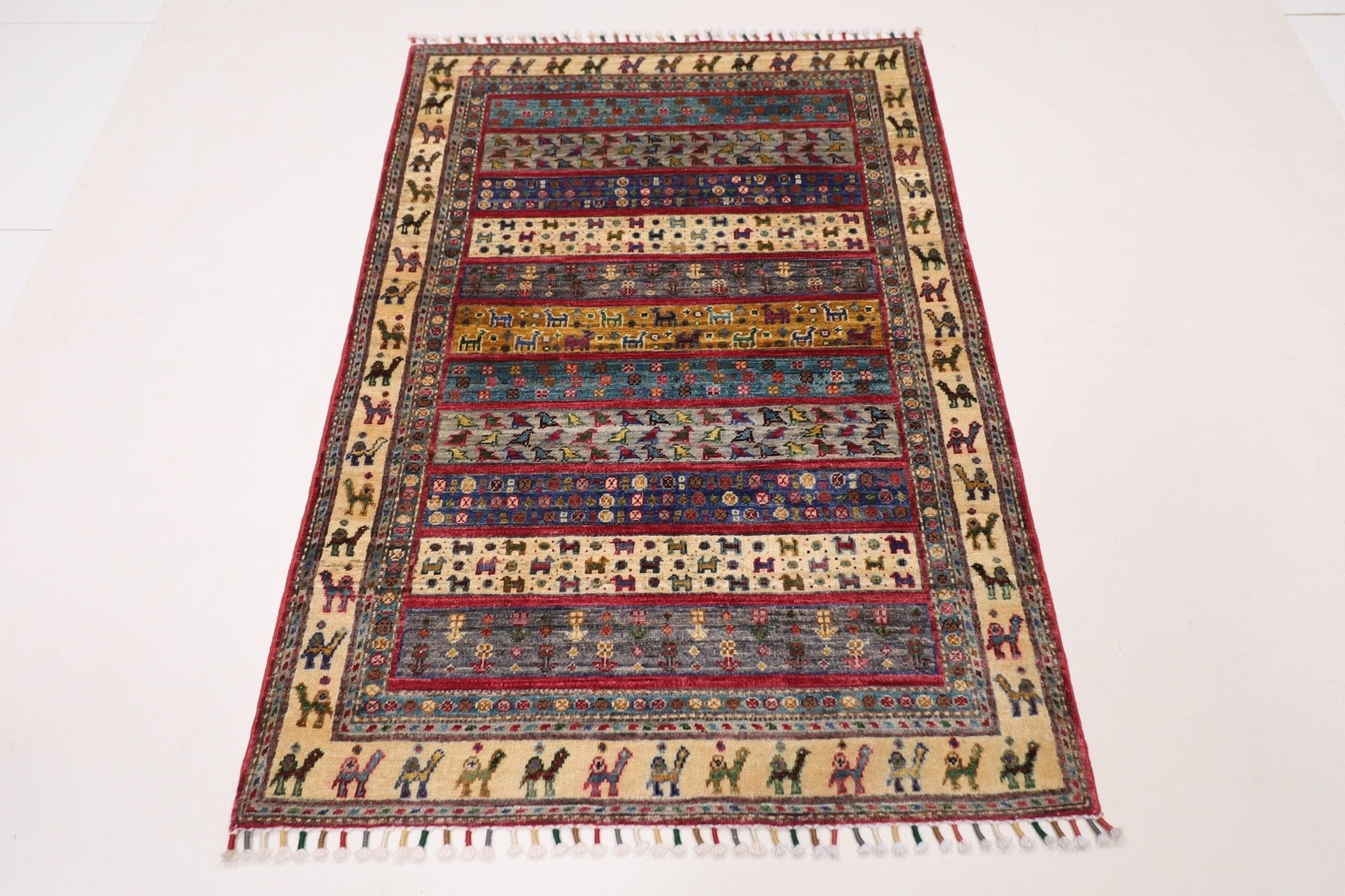 Kazak Area Rug - 3.5 x 5 ft (102 x 152 cm) Soft Wool Hand Knotted