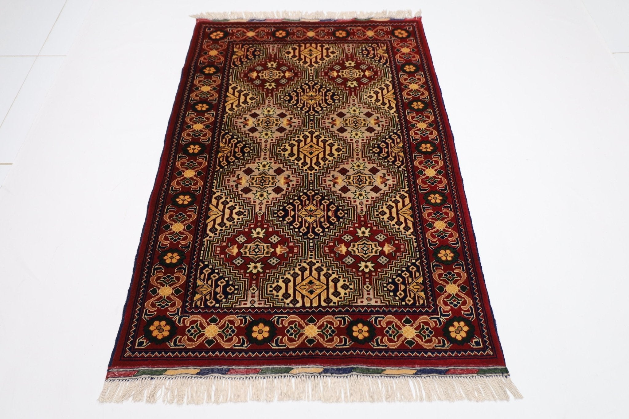 Kazak Area Rug - 3.5x5.4 ft (105x161 cm) Hand Knotted Afghan Wool Rug