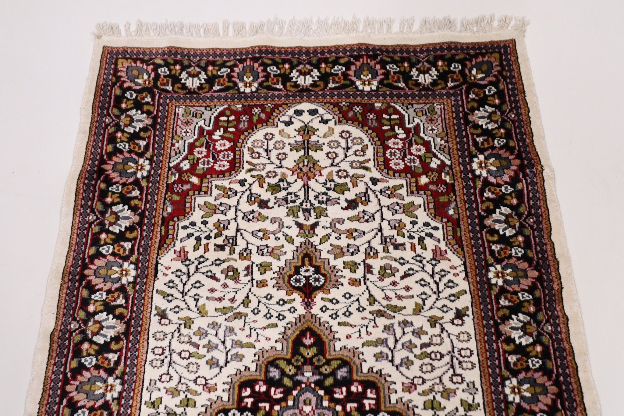 Kazak Area Rug - 3x5 ft (90x152 cm) Hand Knotted Silk and Wool - Jerm Rugs - Handmade Afghan Rug - Jerm Rugs