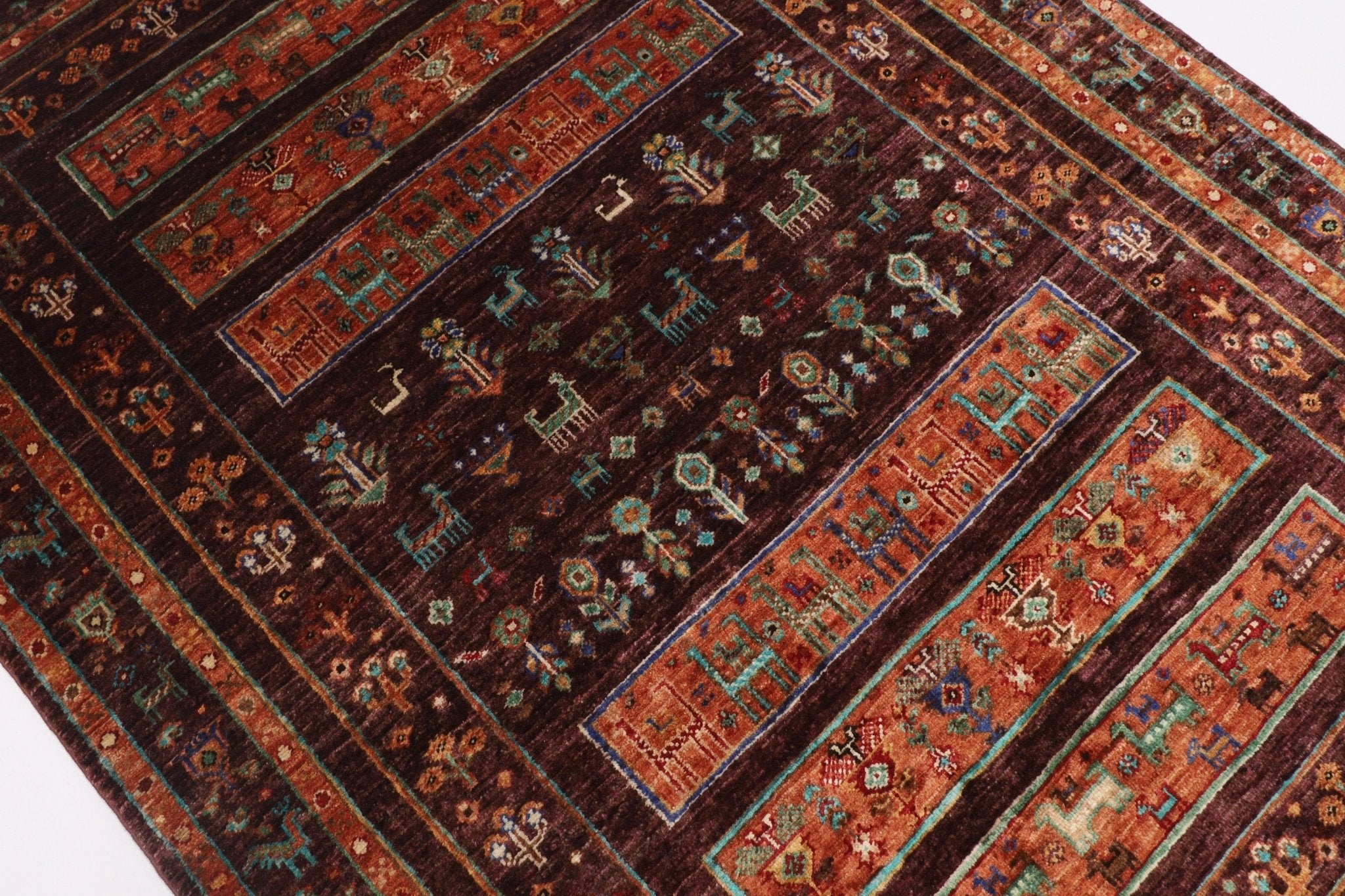 Kazak Rug - 131 x 180 cm, 4.4 x 5.11 ft