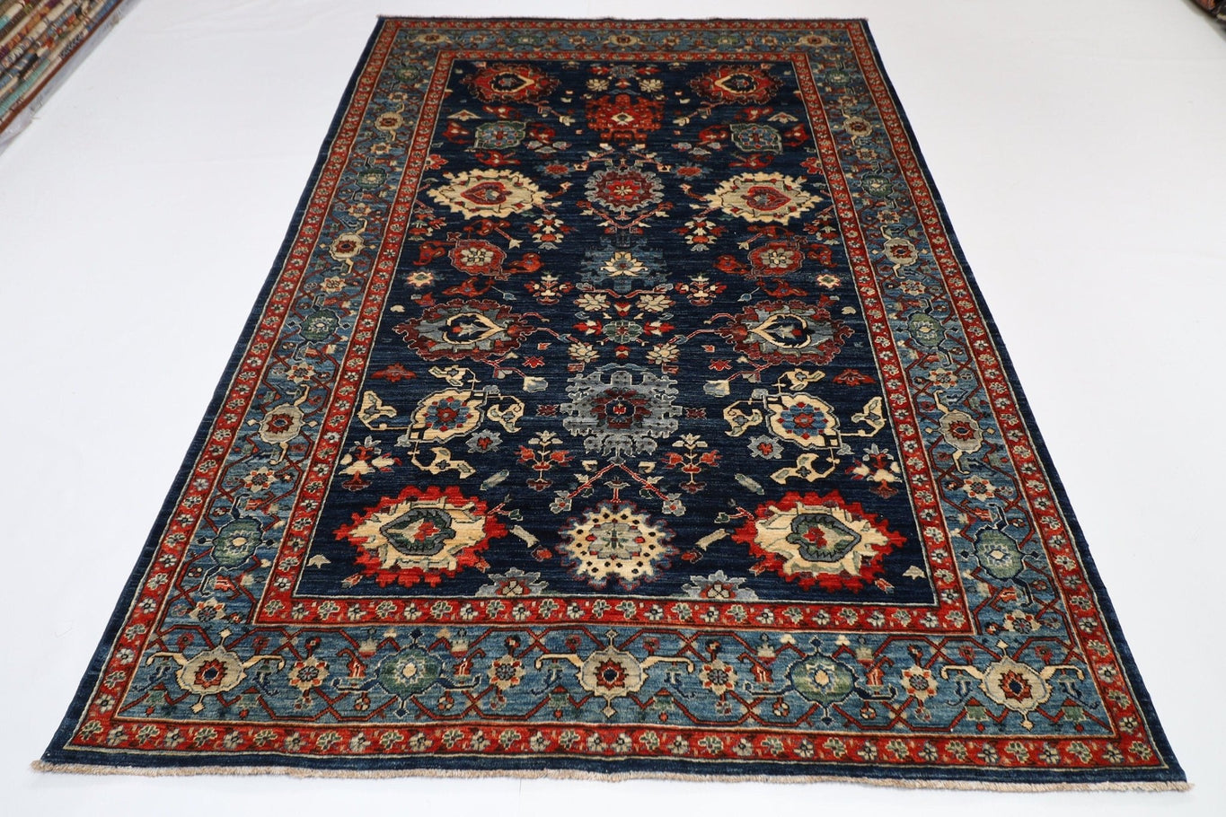 Kazak Rug - 5.11 x 8.11 ft (181 x 270 cm)