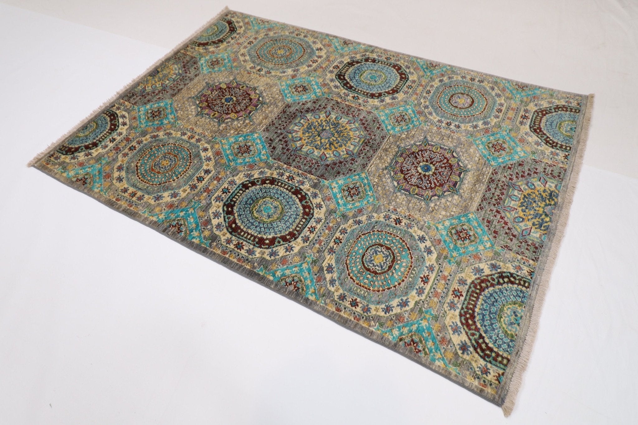 Mamluk Rug - 143 x 198 cm (4.9 x 6.6 ft)